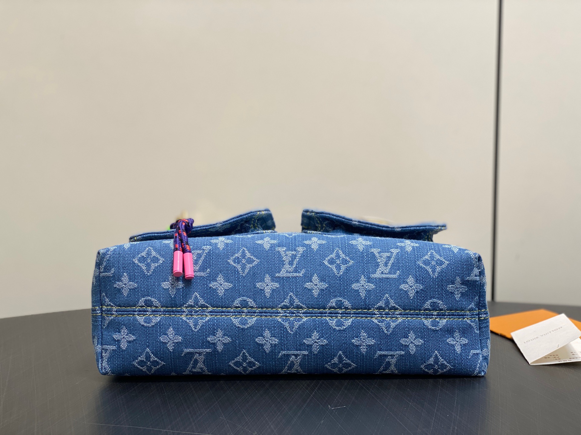   lv