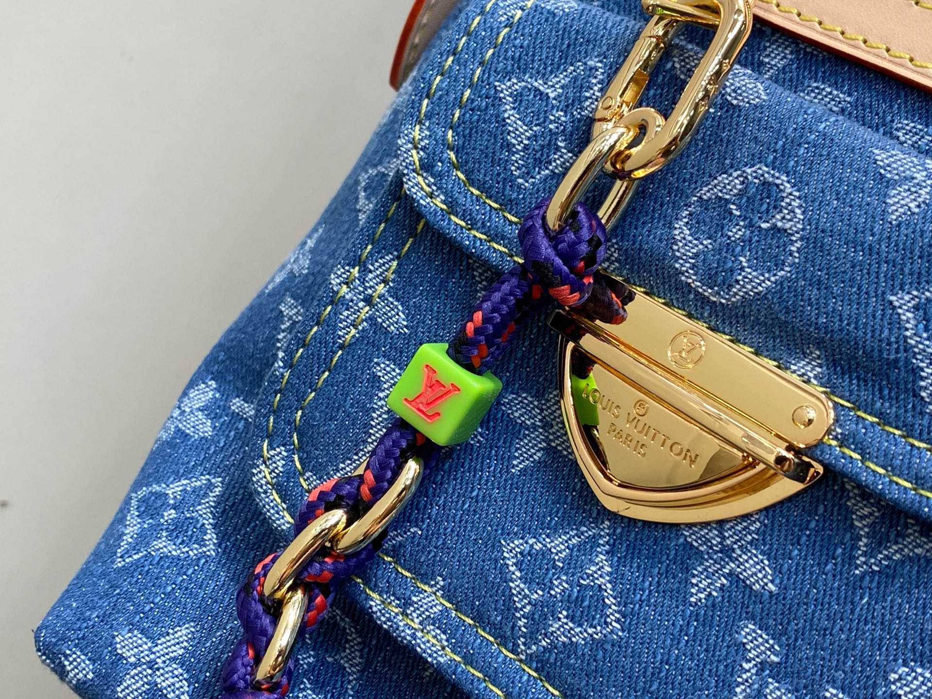   lv
