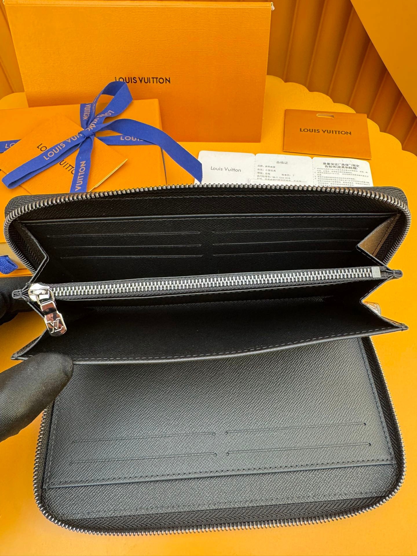 Men's wallet