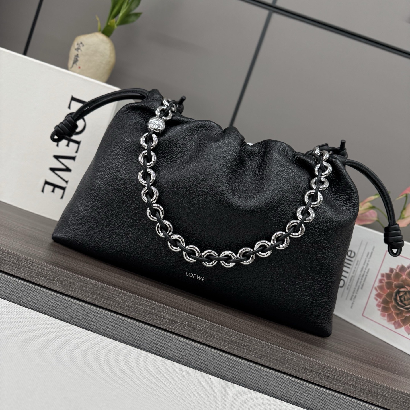 LOEWE