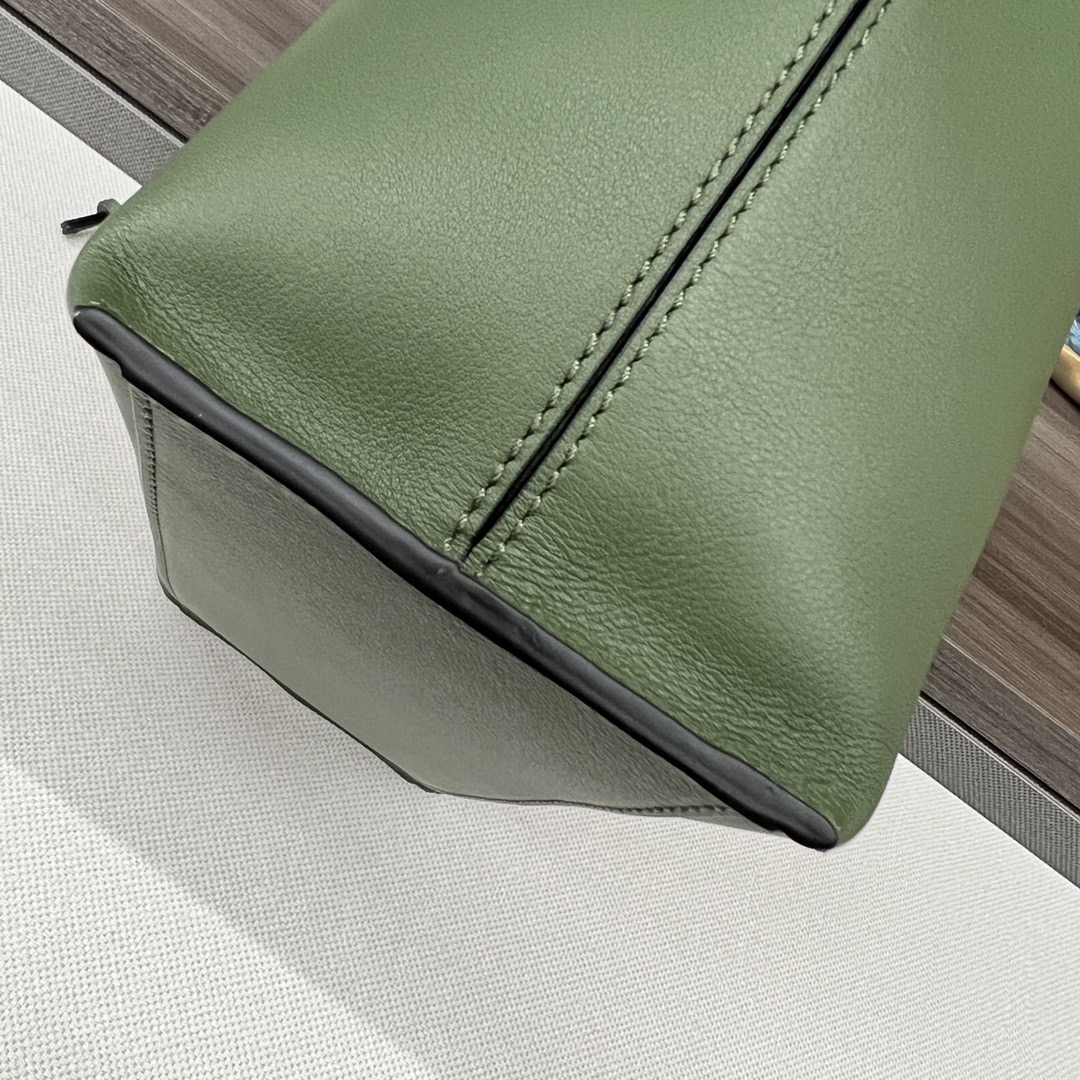 LOEWE