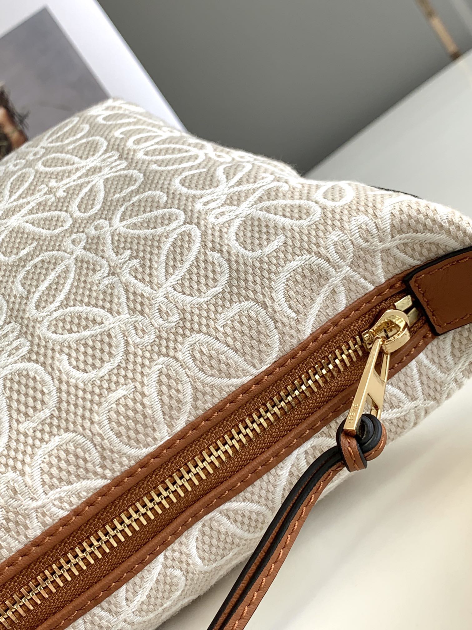 LOEWE