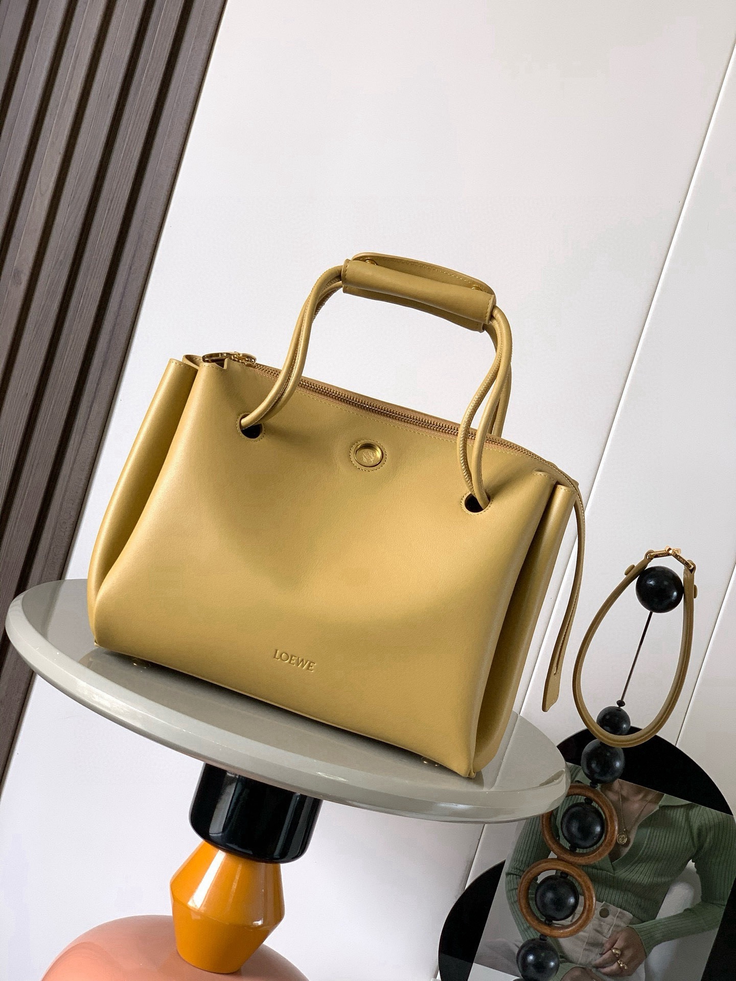 LOEWE
