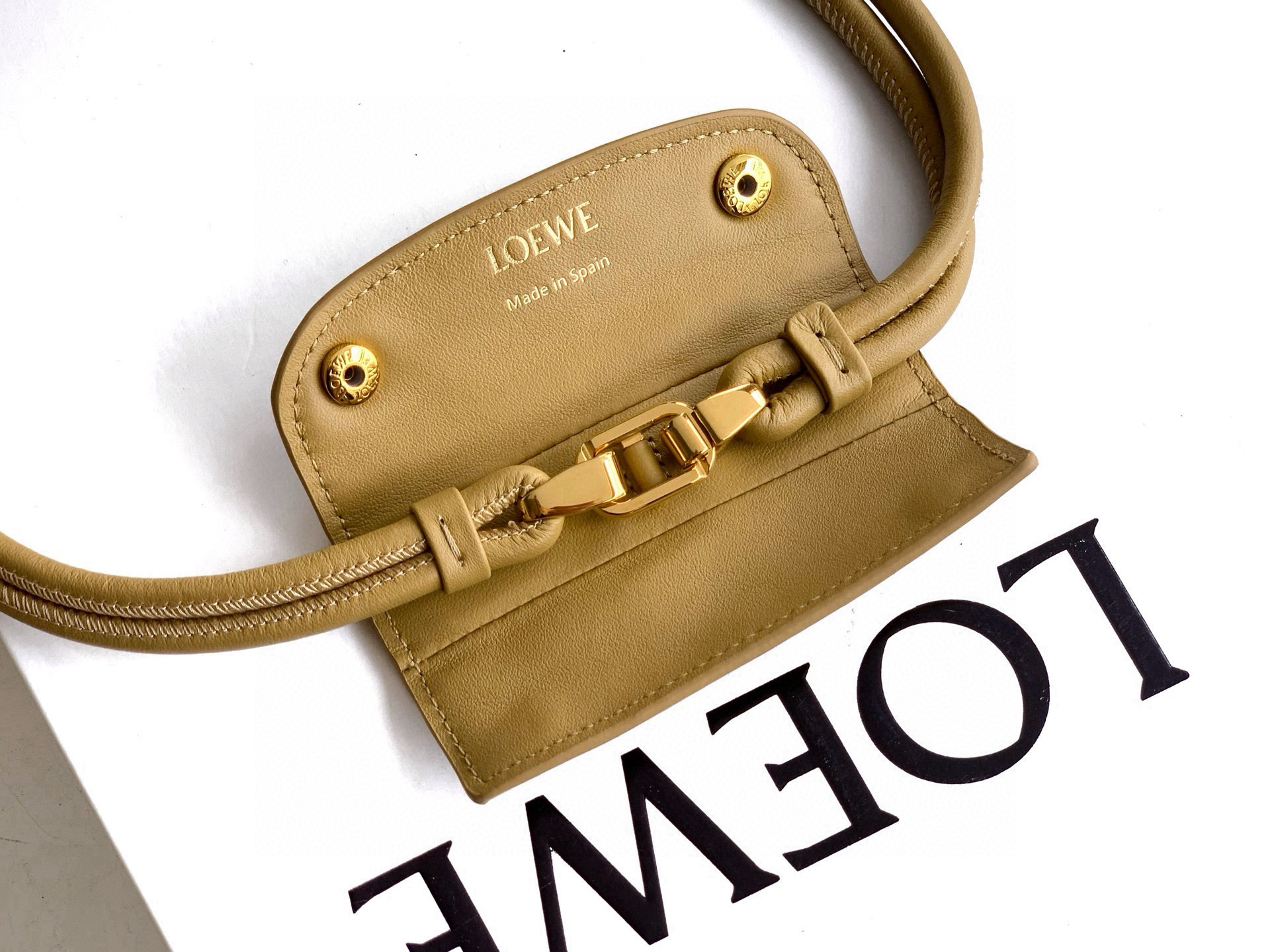LOEWE