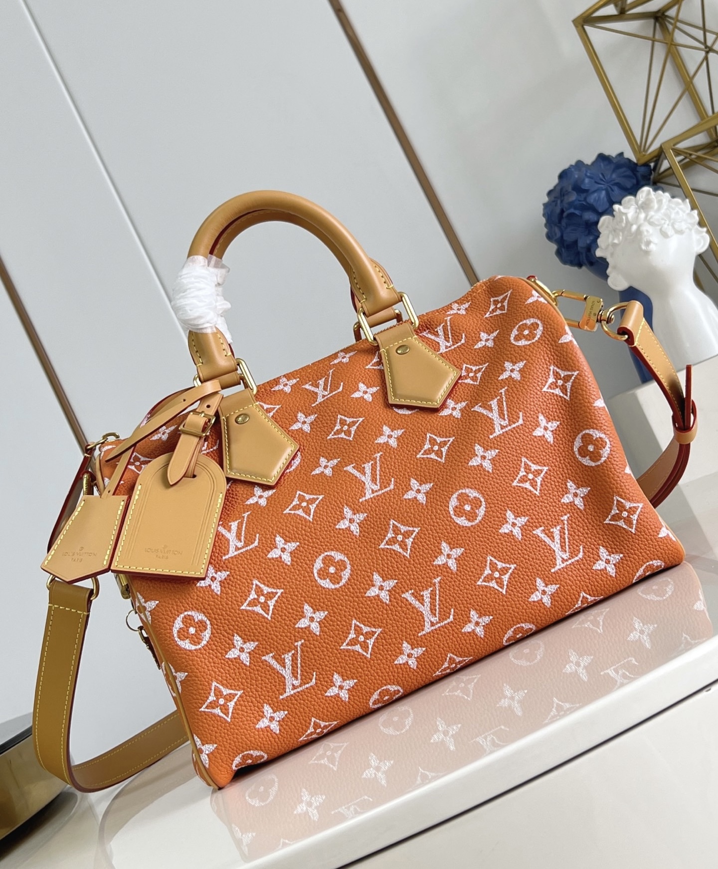 lv