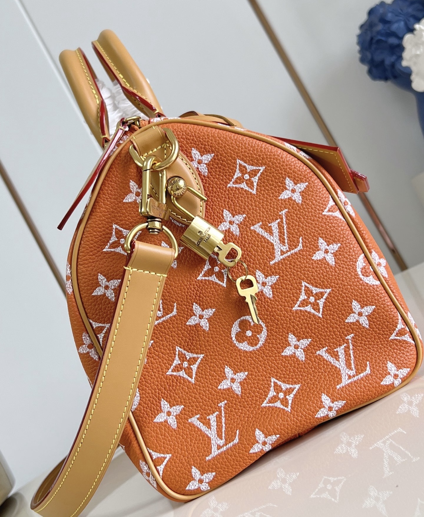 lv
