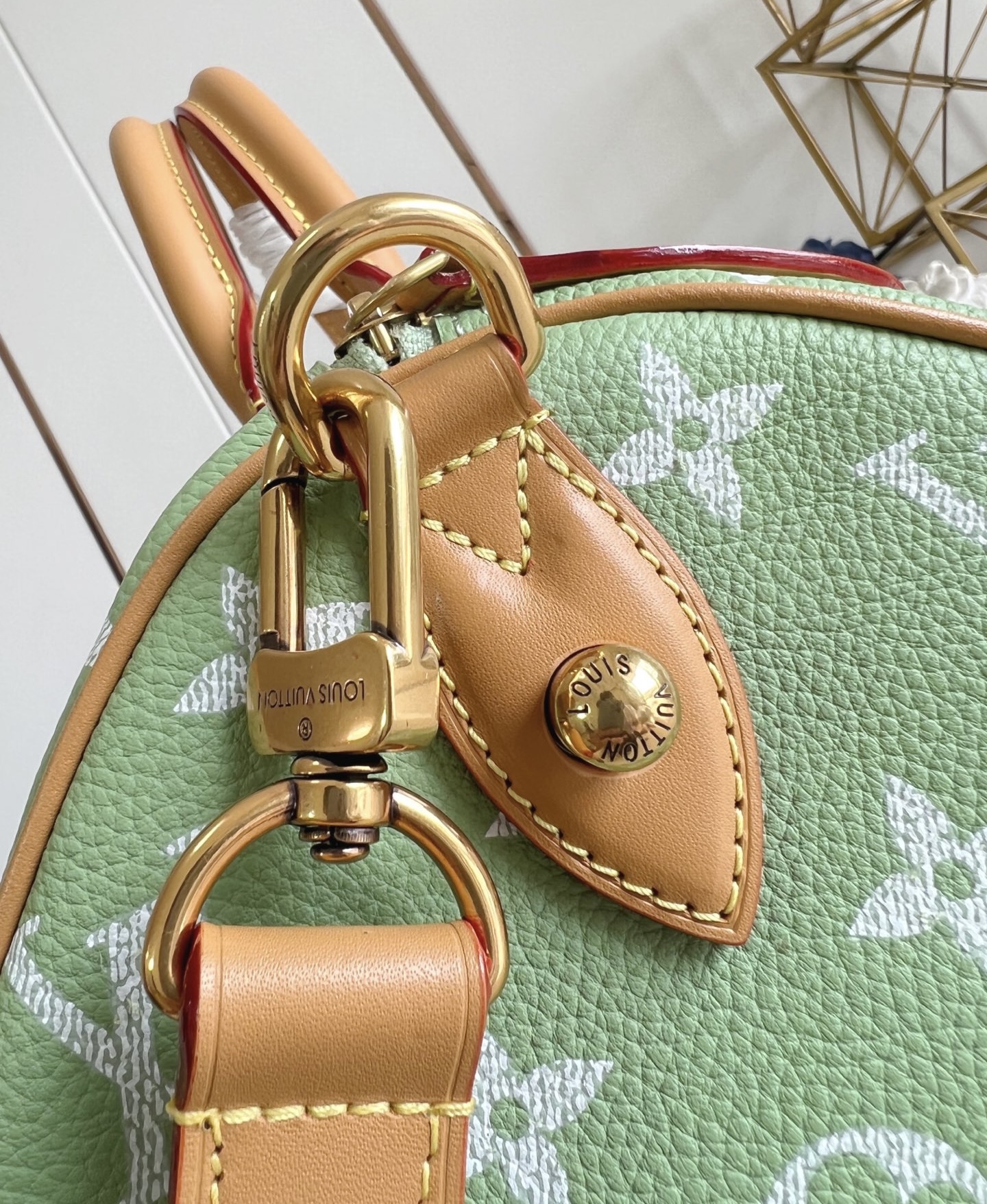 lv