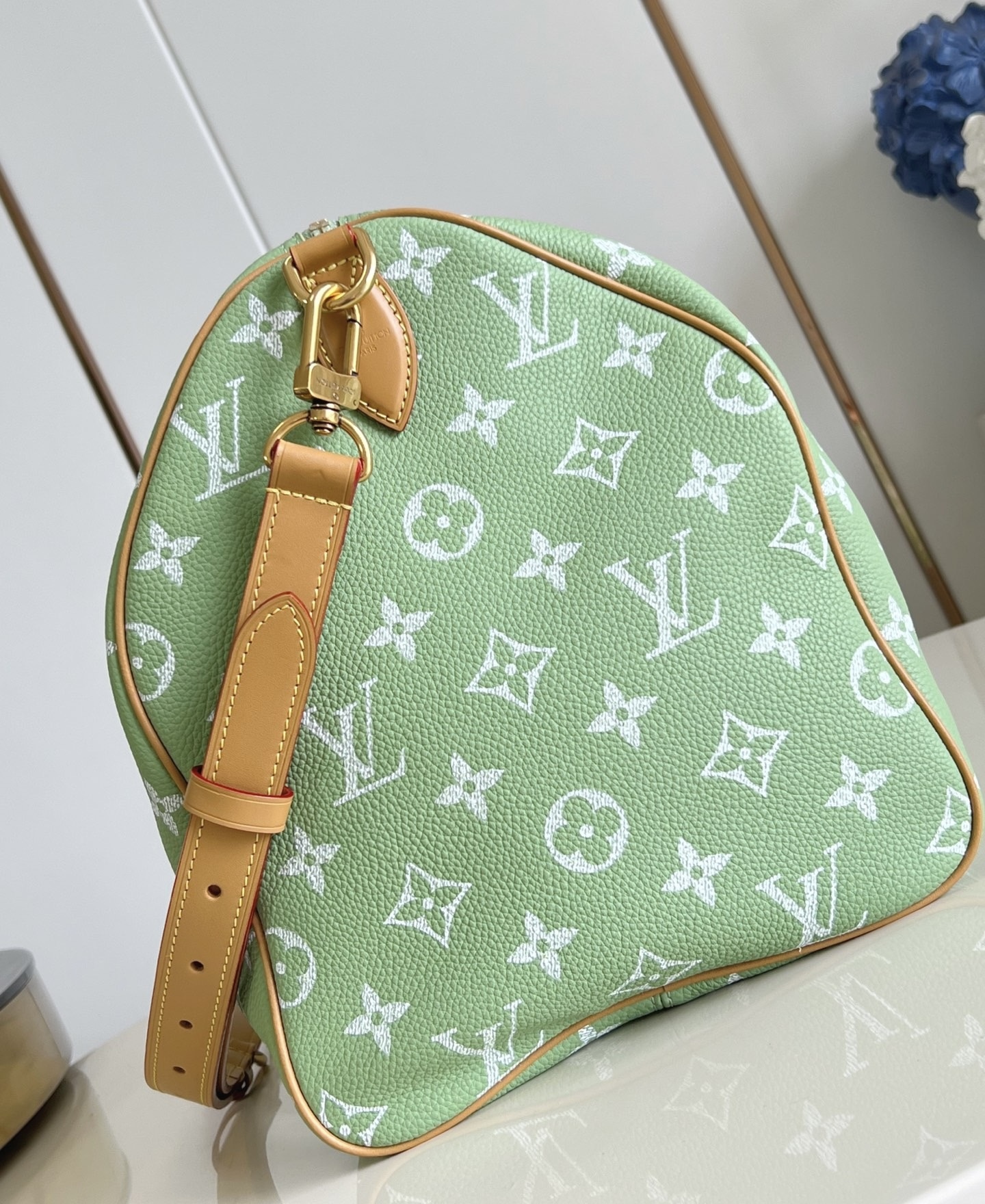 lv