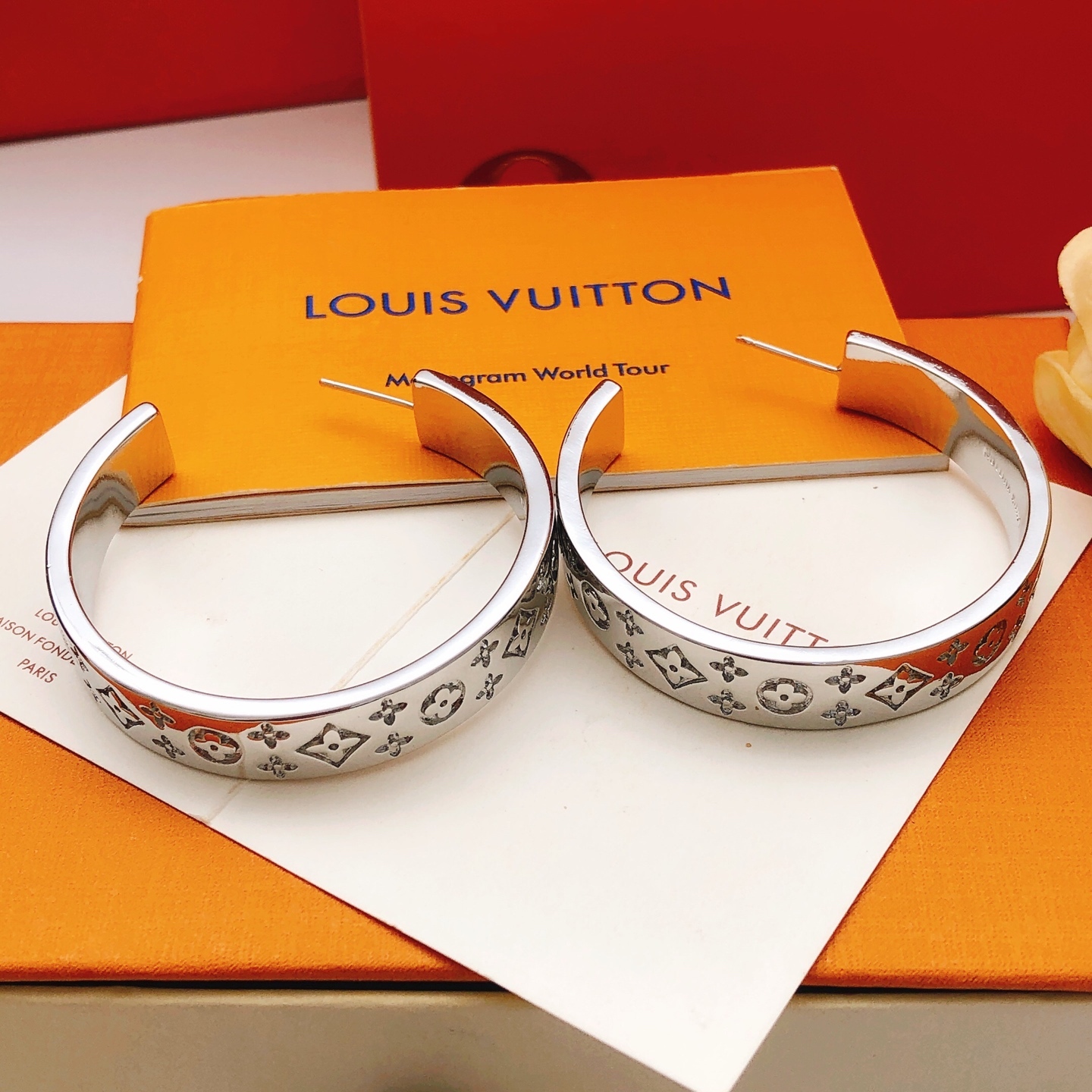 lv Earrings