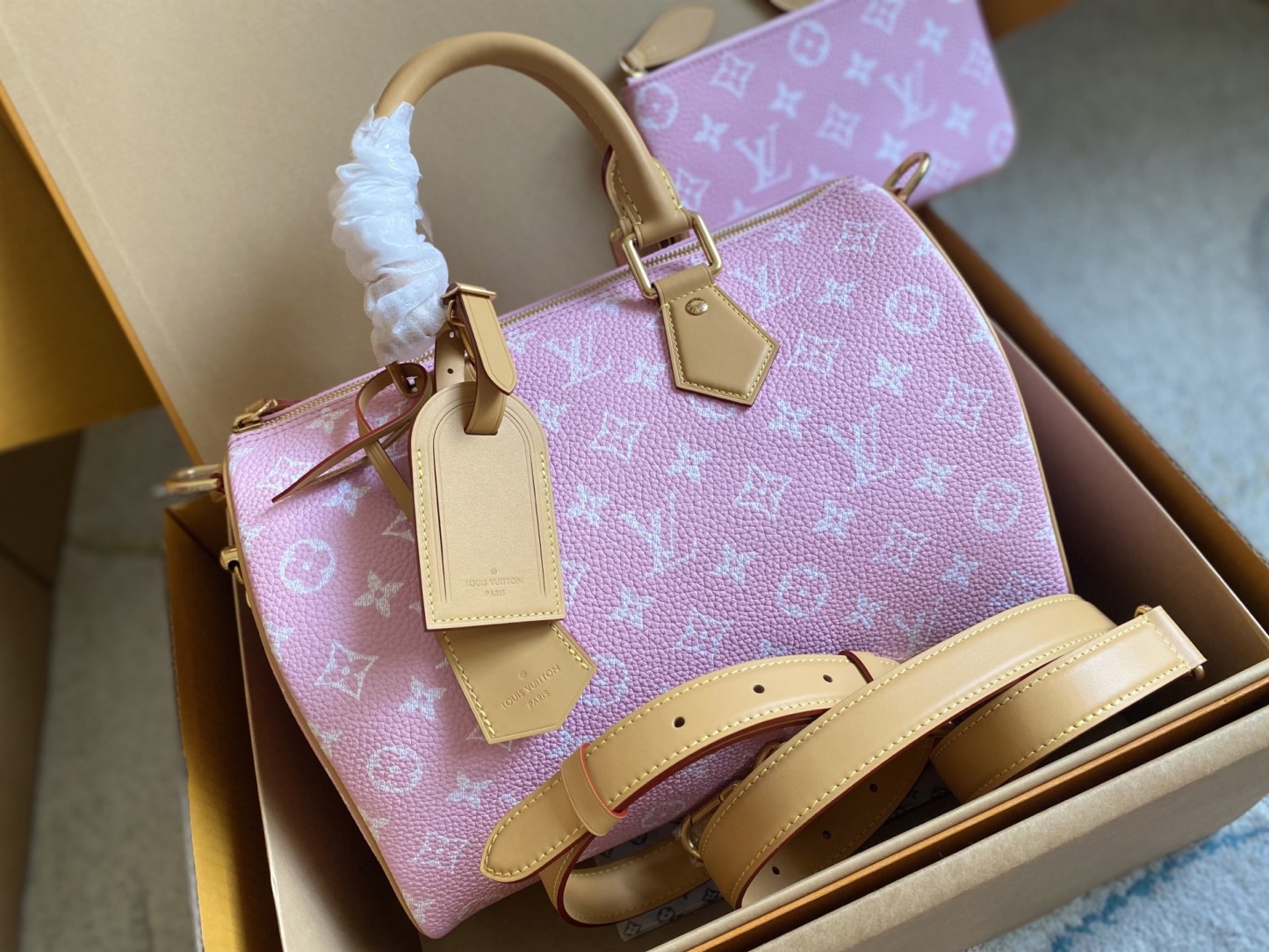lv