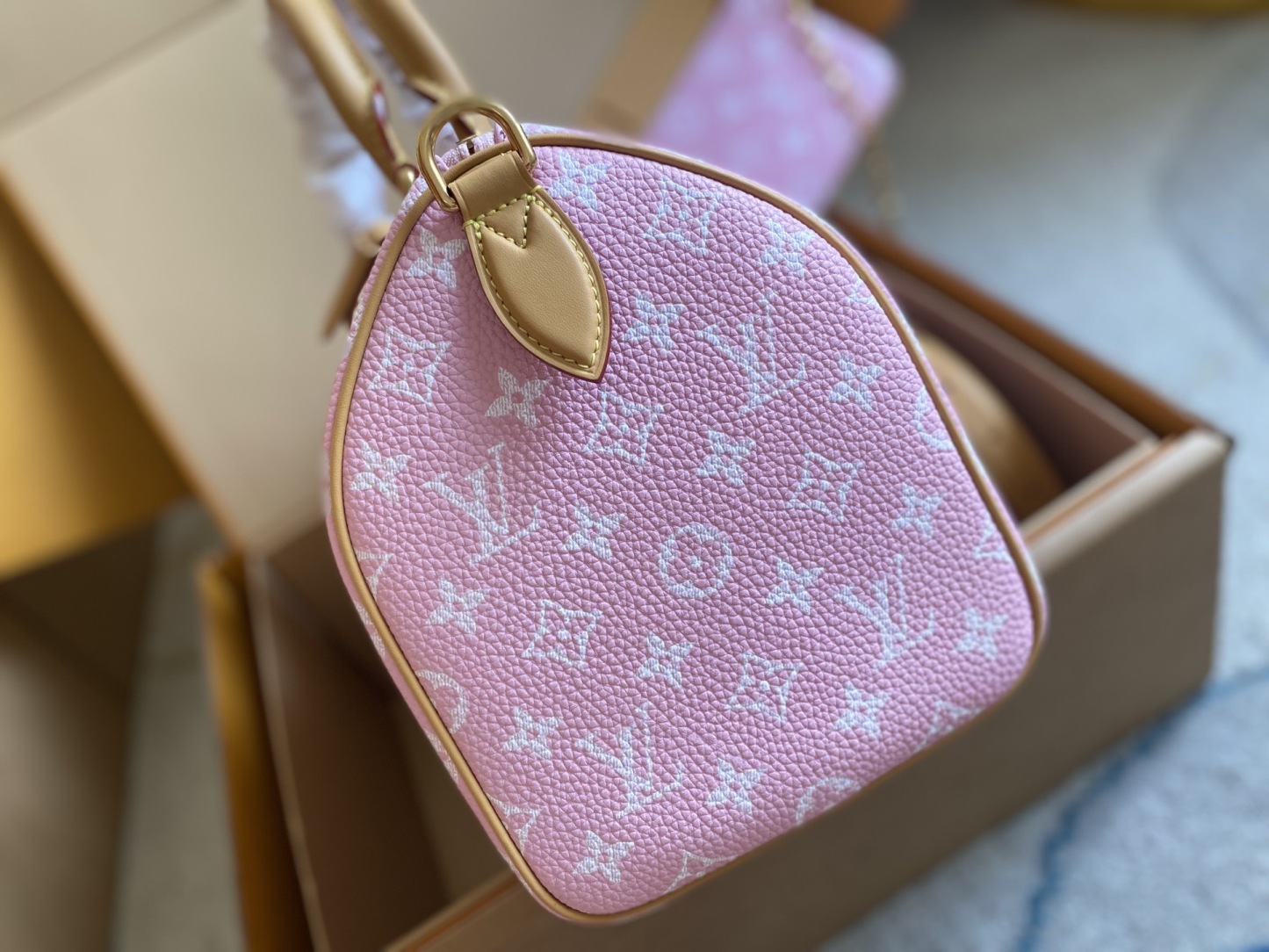 lv