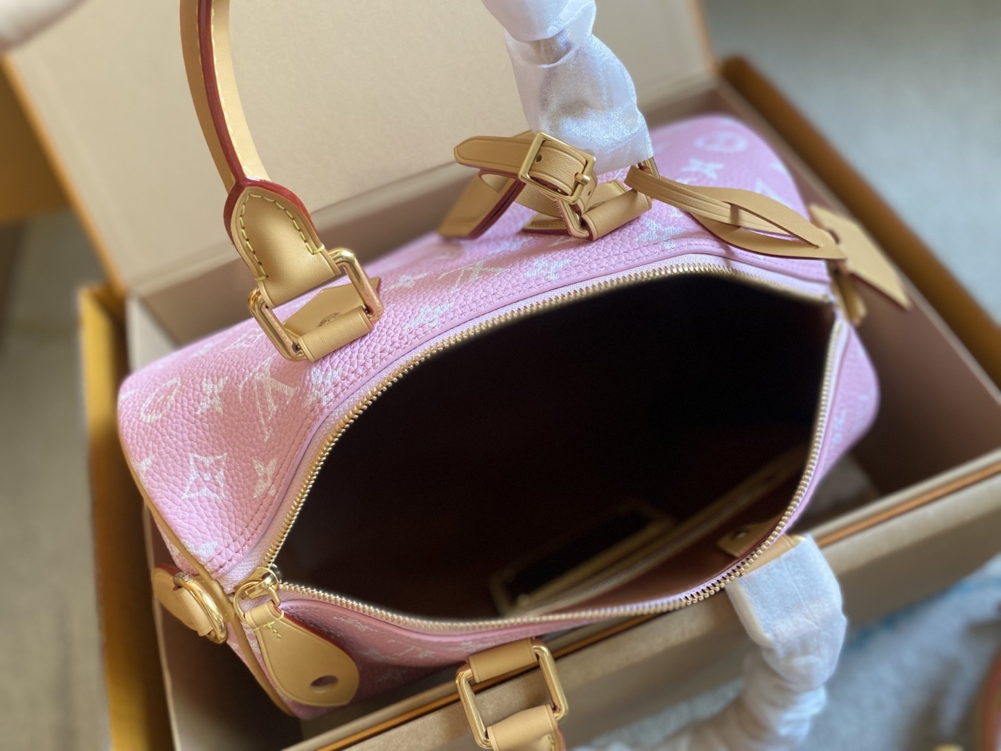 lv