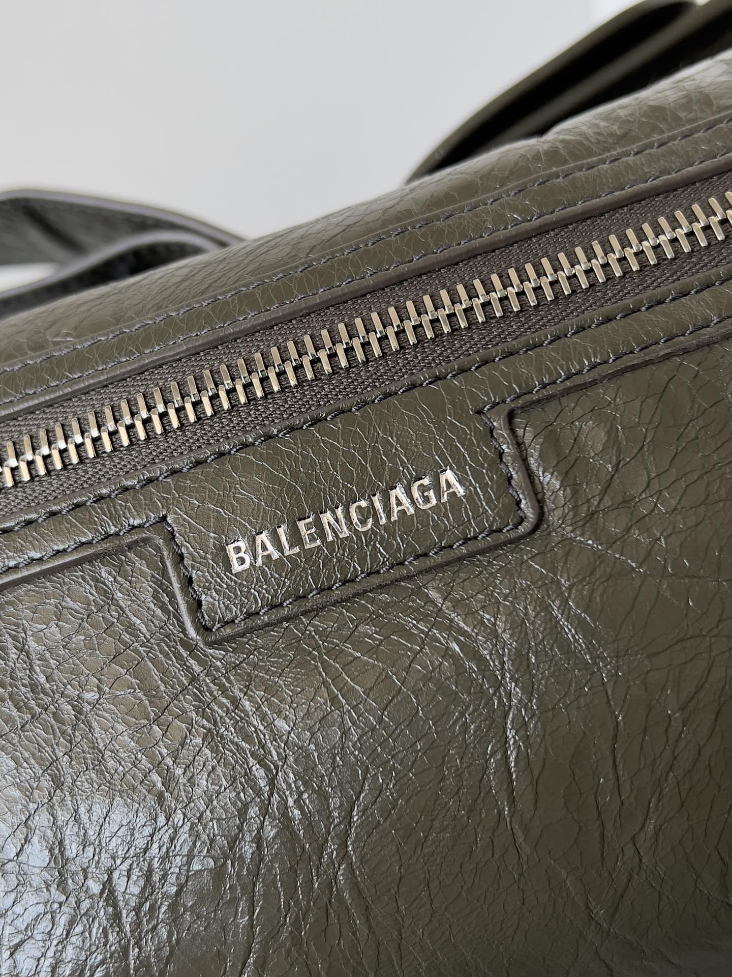  Balenciaga