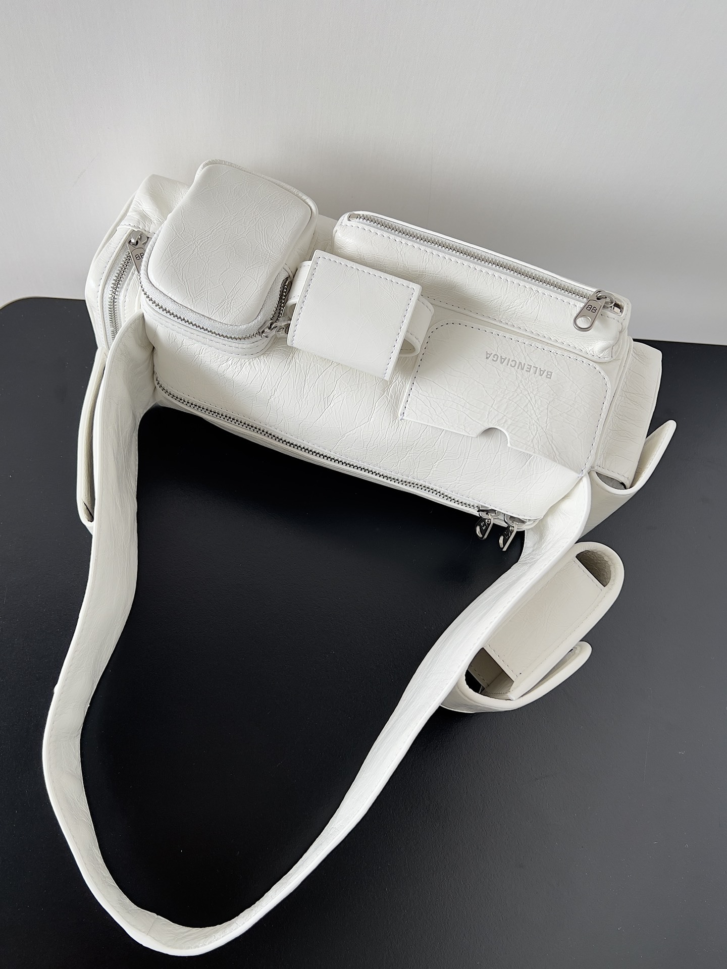  Balenciaga