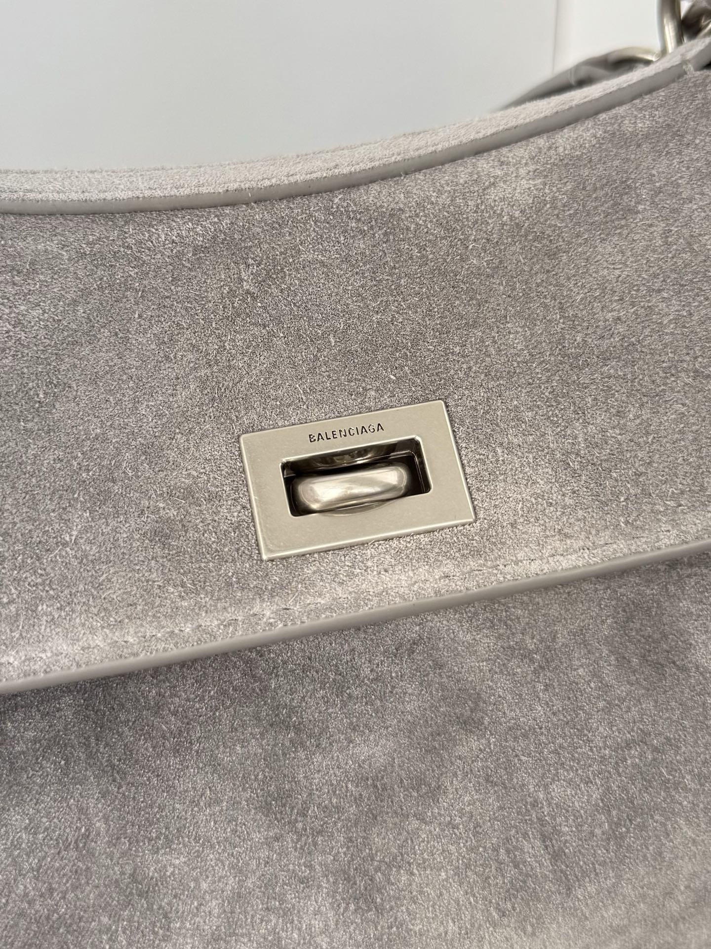  Balenciaga