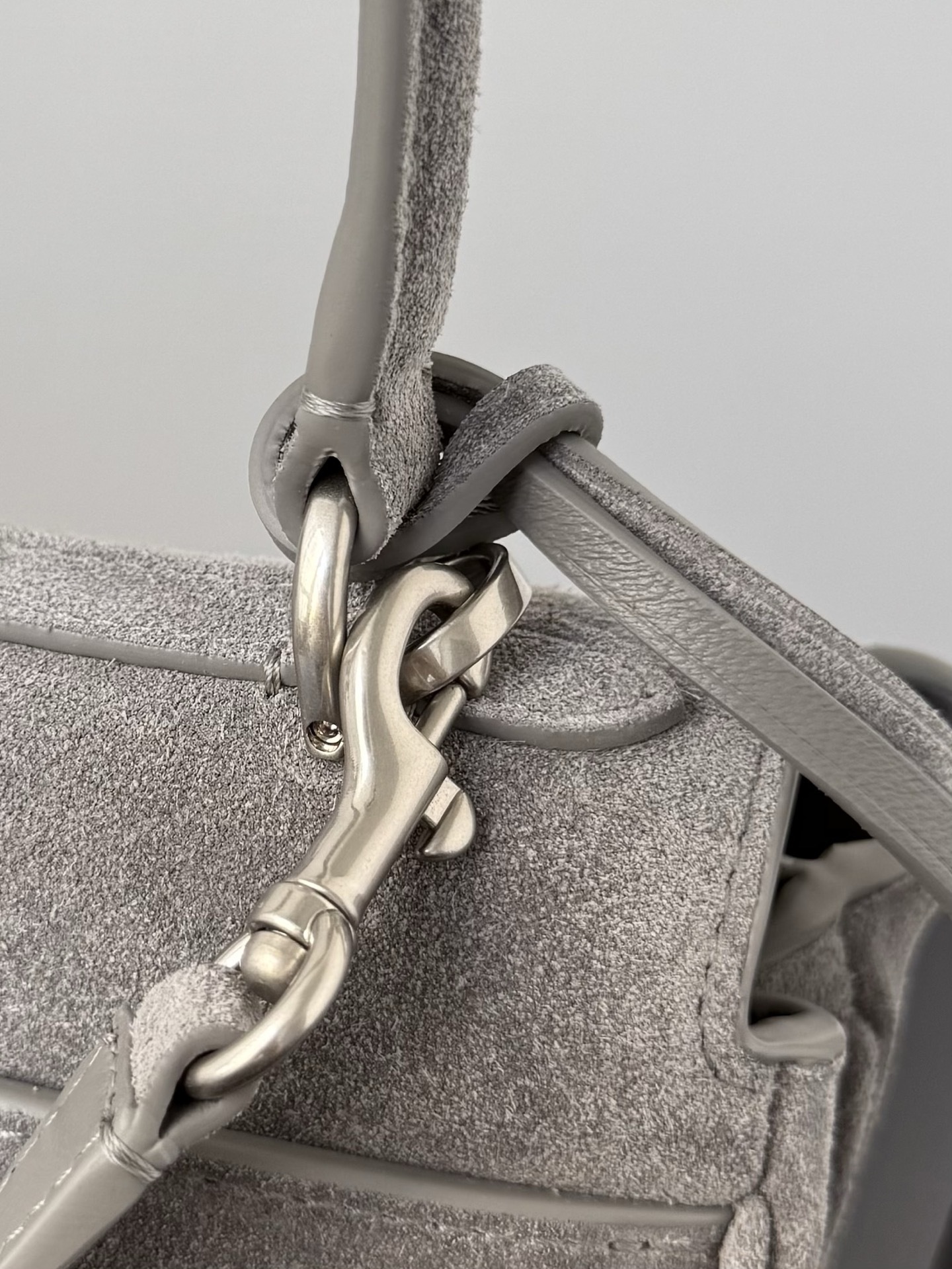  Balenciaga