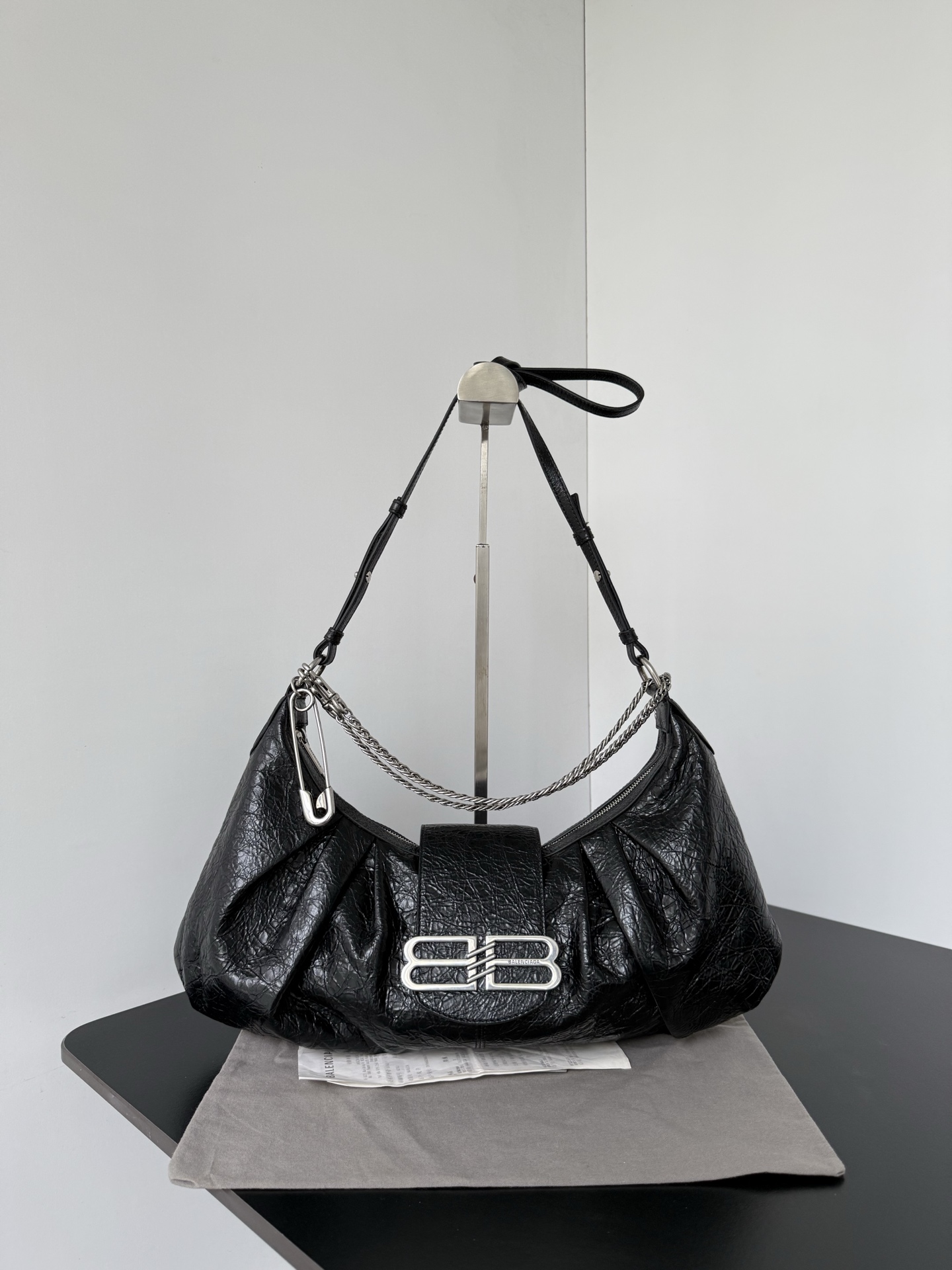  Balenciaga