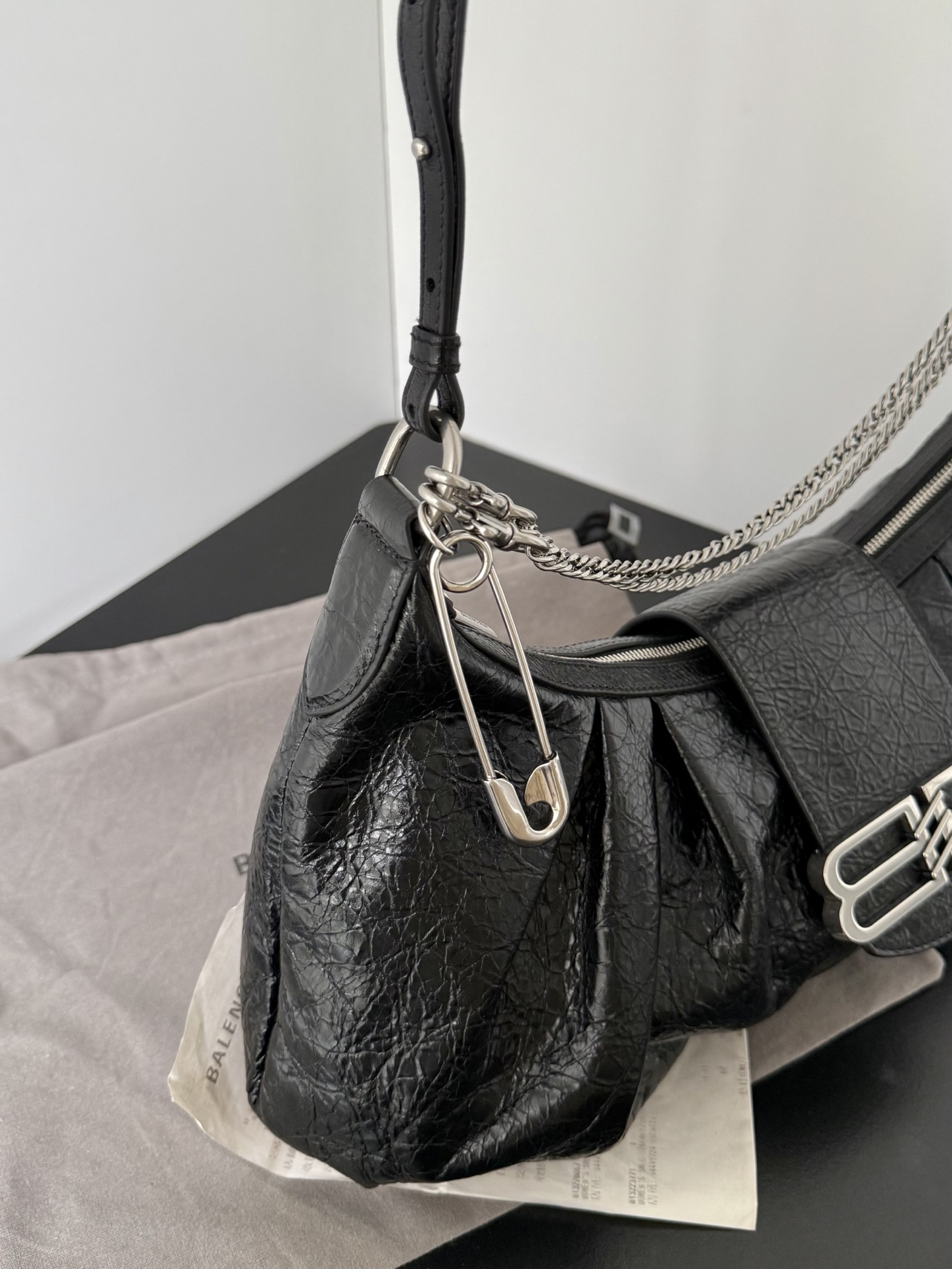  Balenciaga