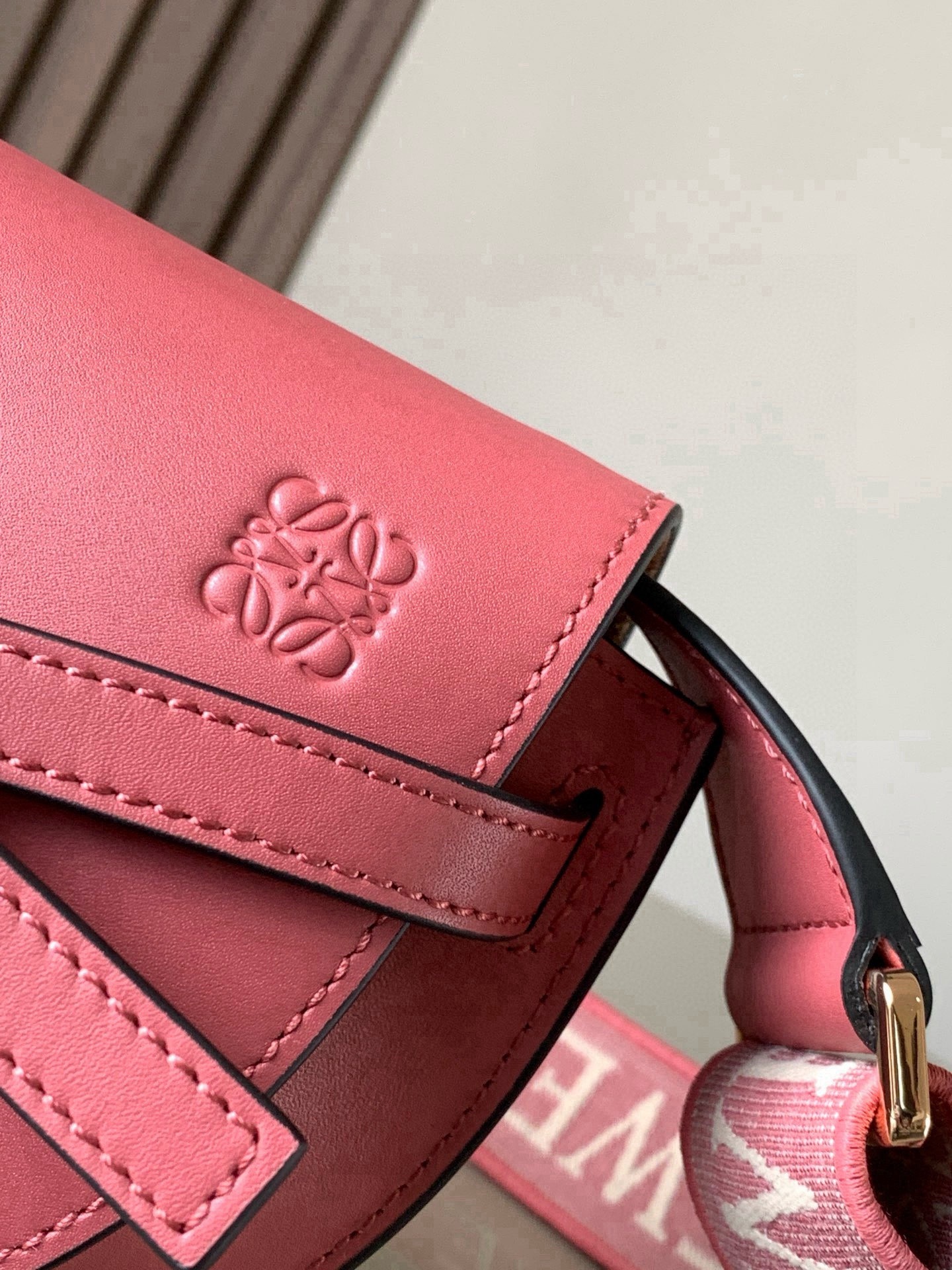 LOEWE