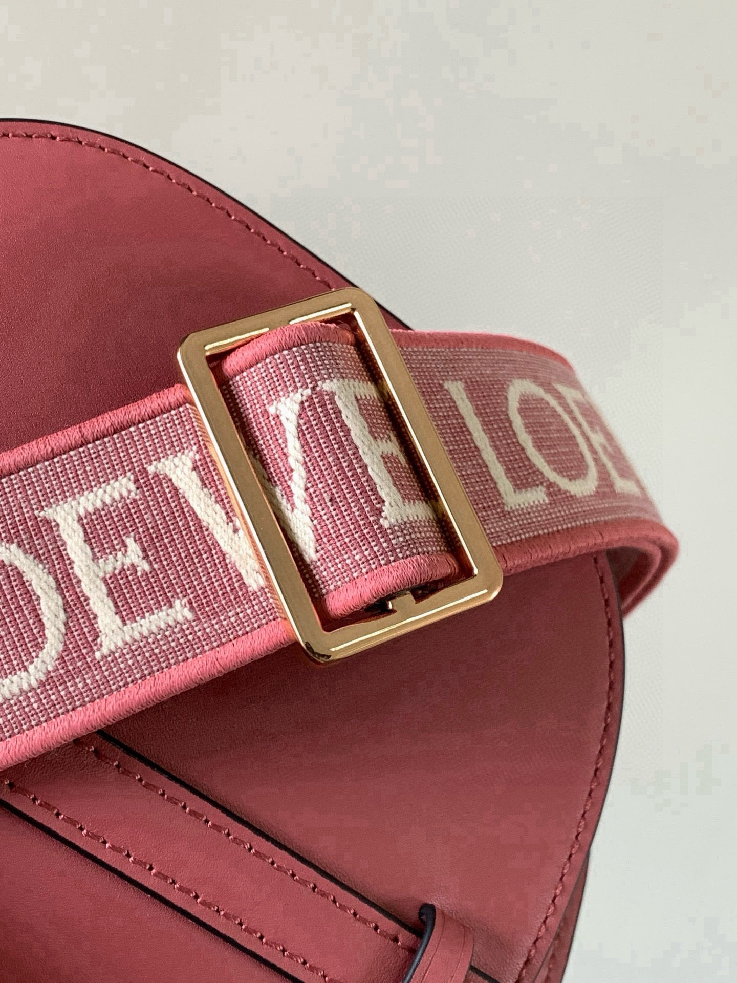 LOEWE