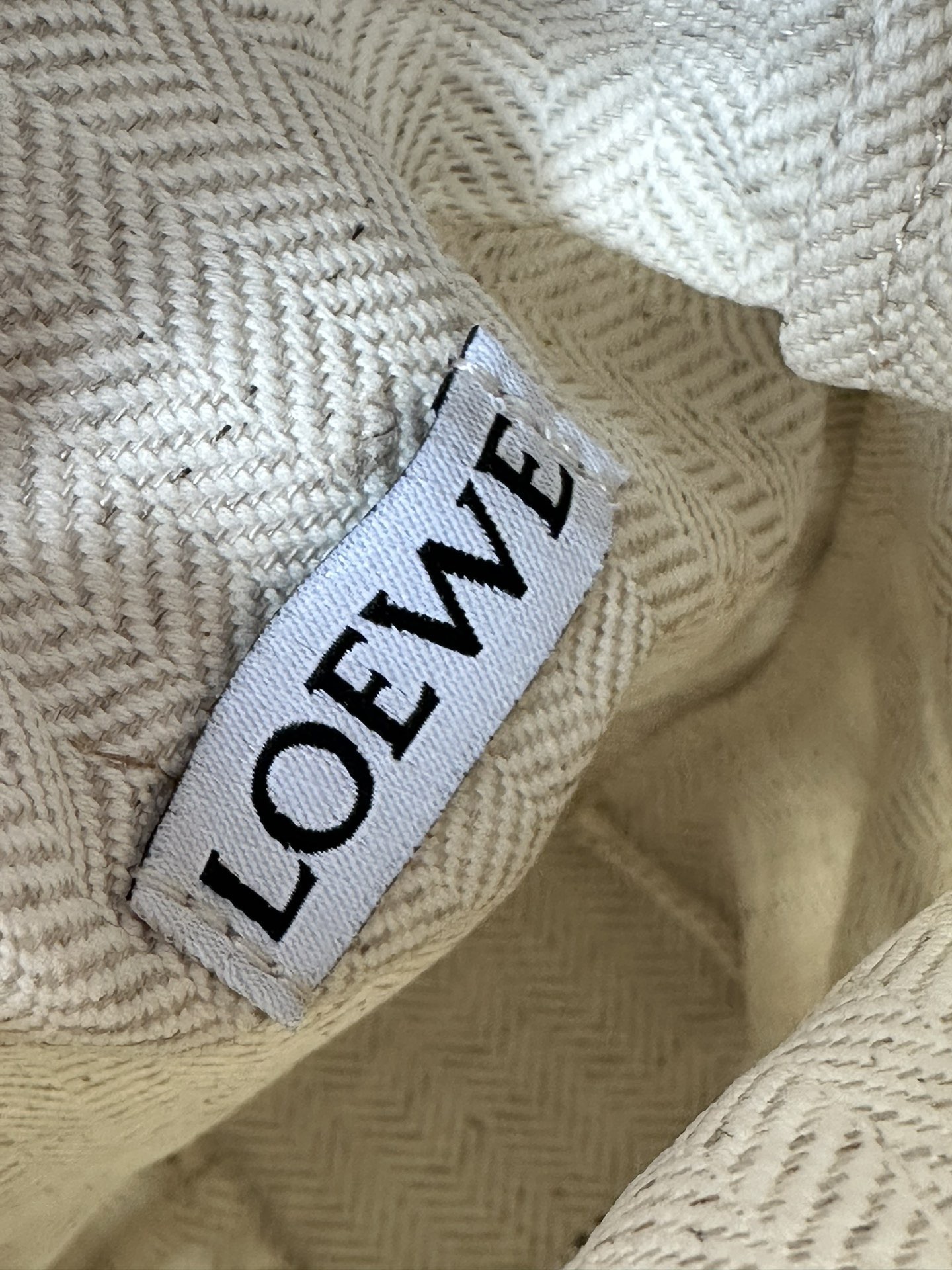 LOEWE