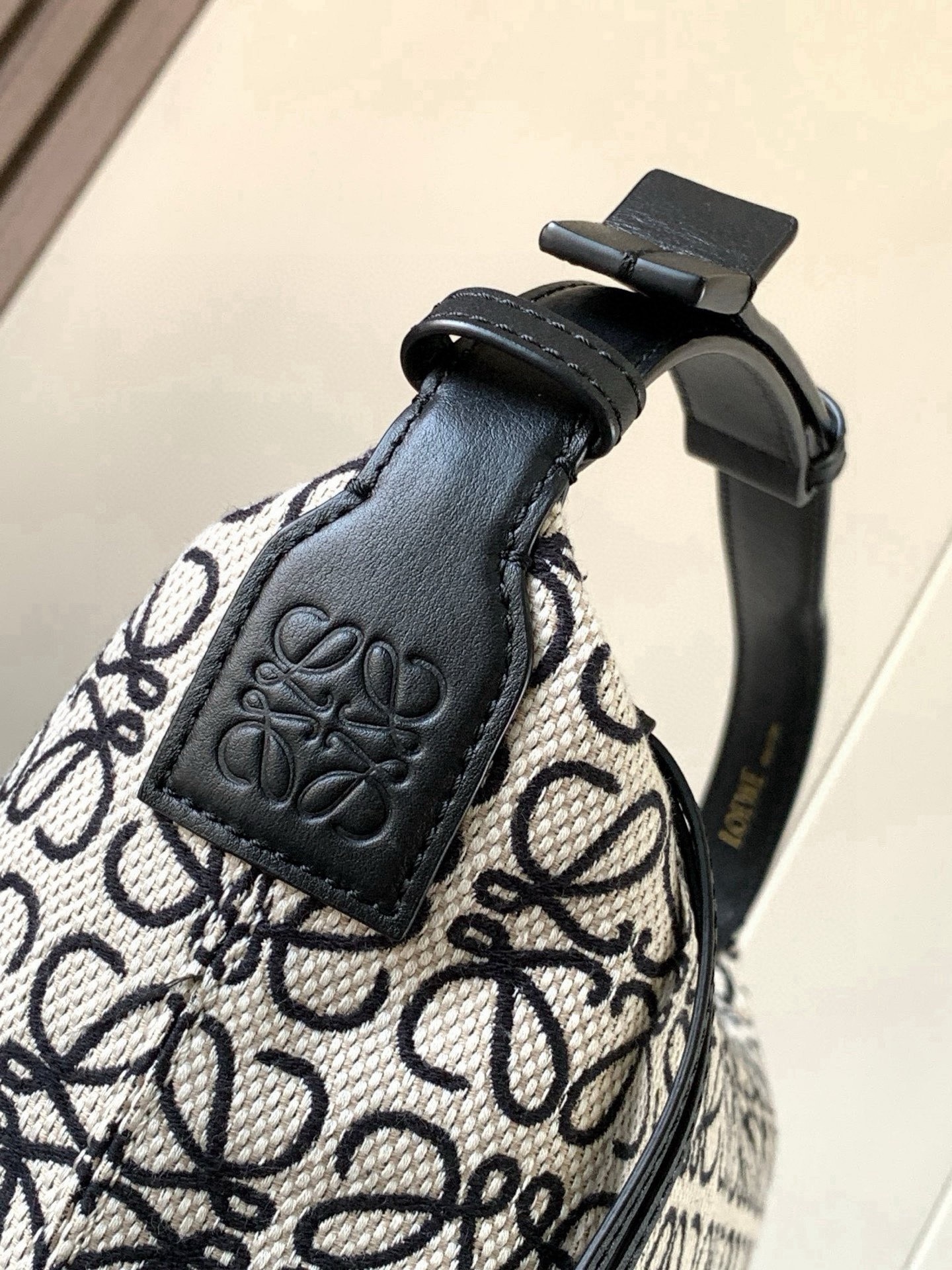 LOEWE