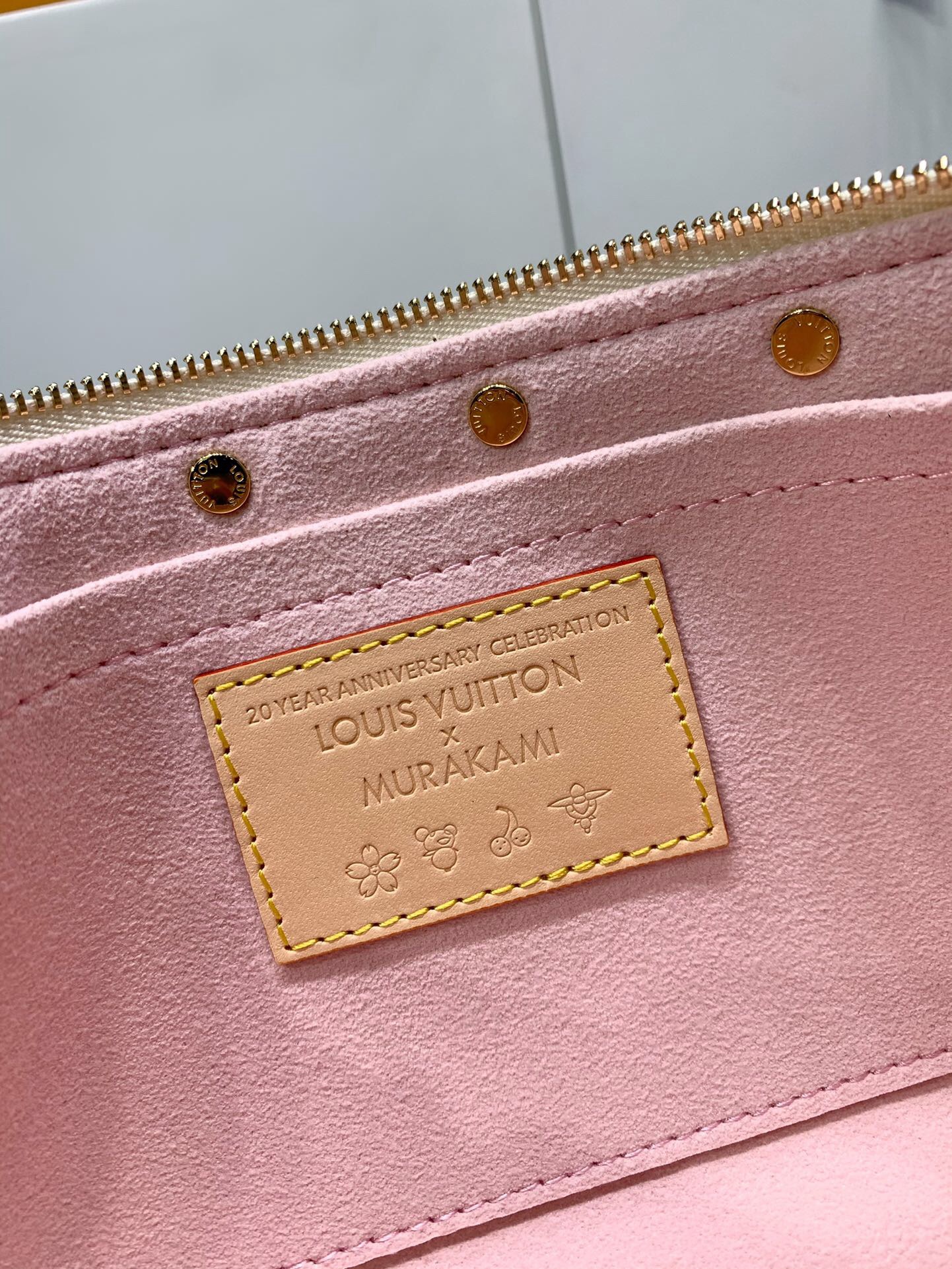 lv