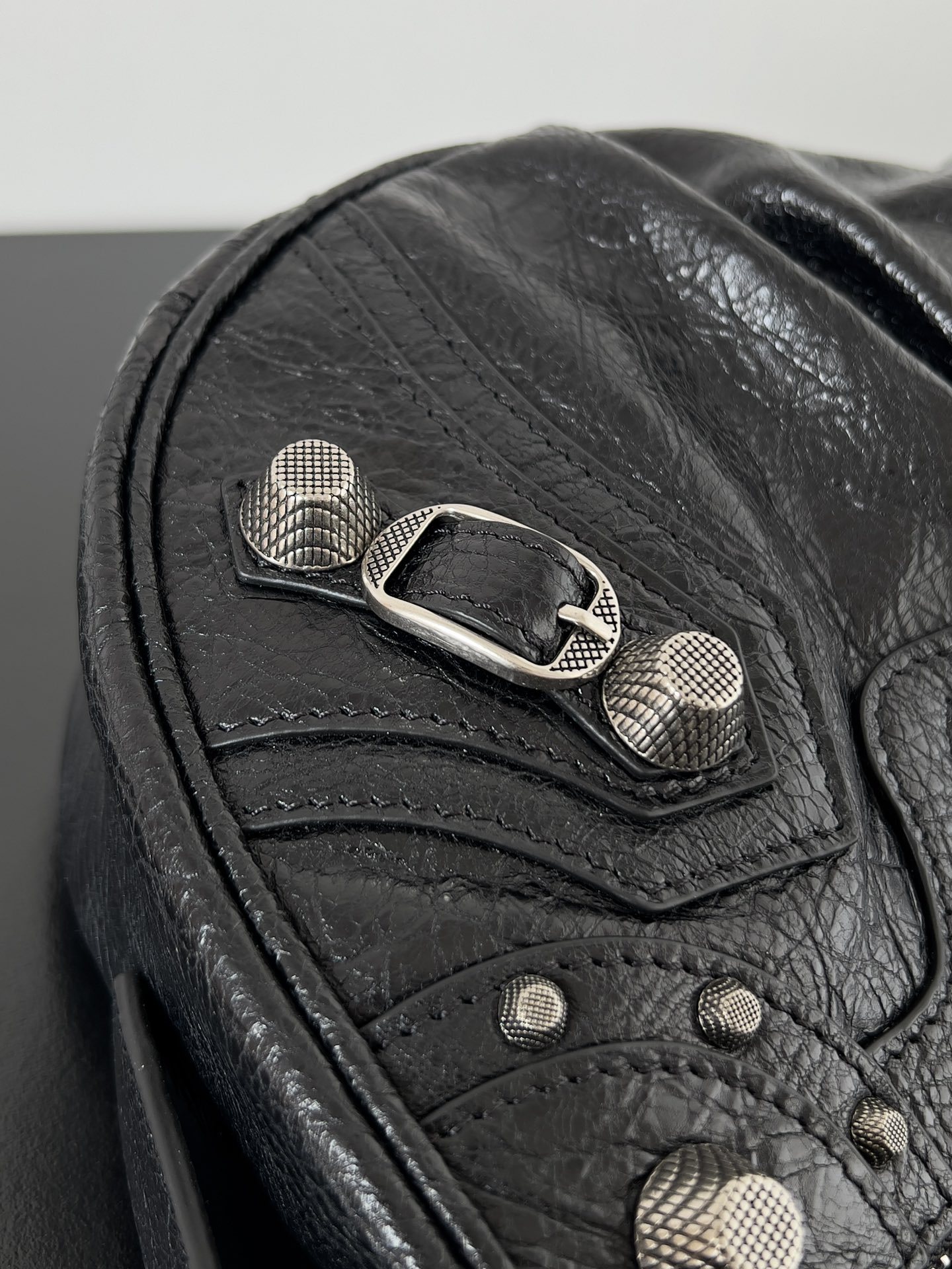 Balenciaga