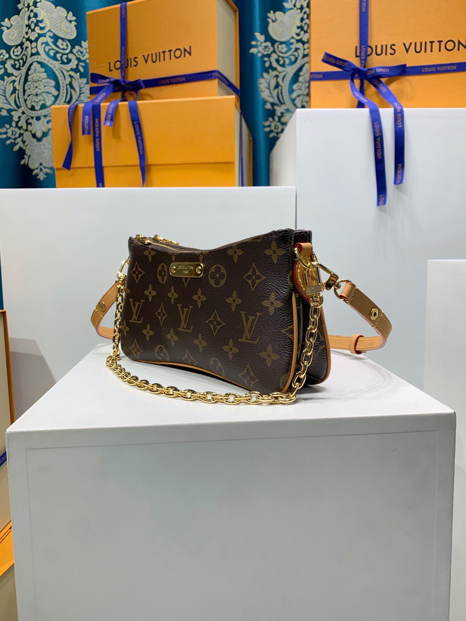 lv