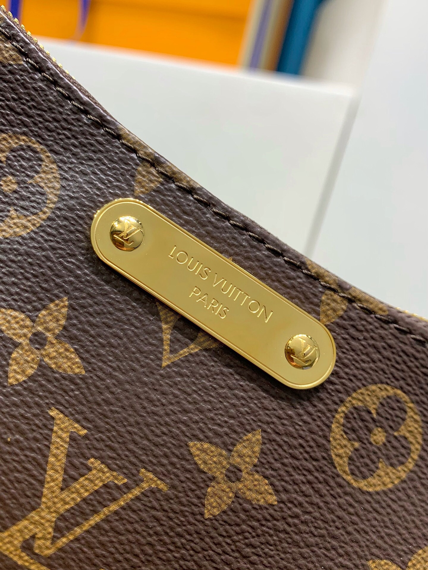 lv