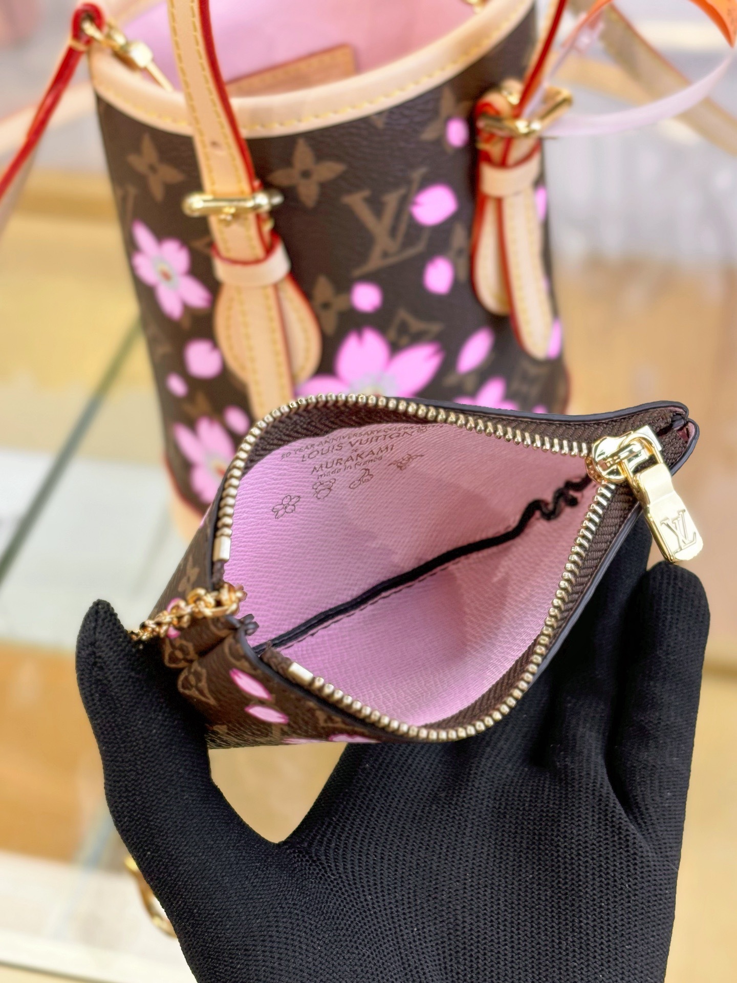 lv