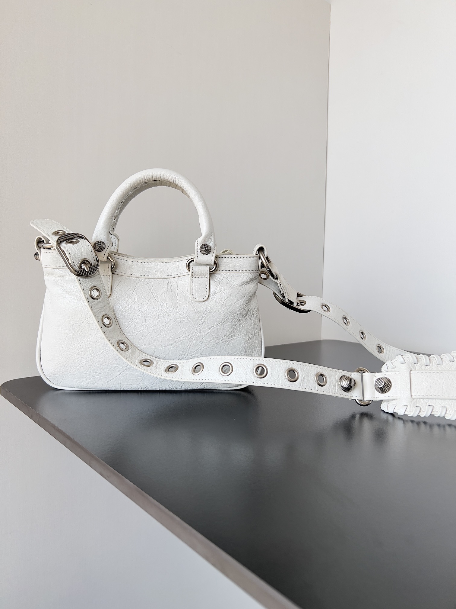  Balenciaga