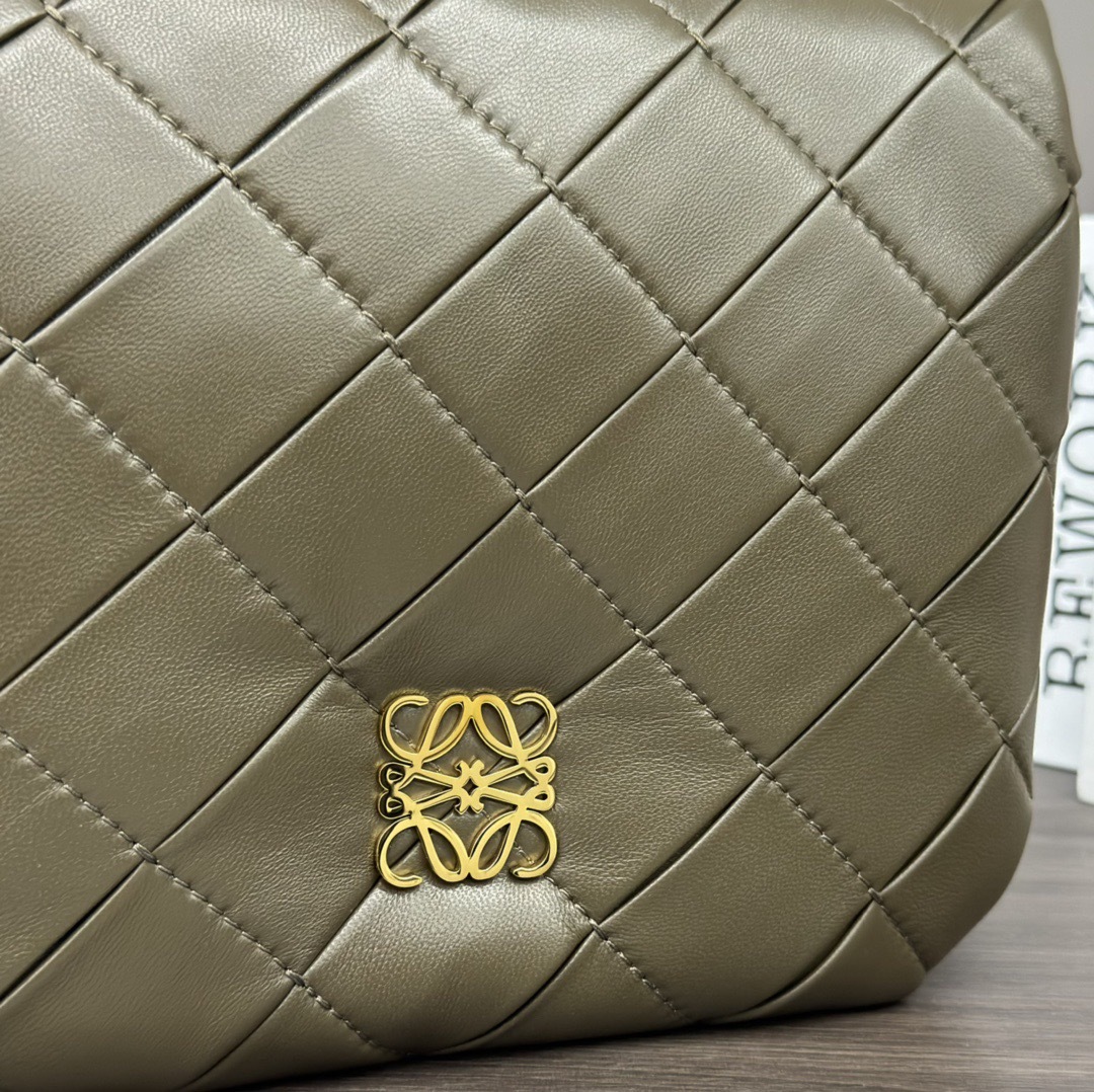 LOEWE