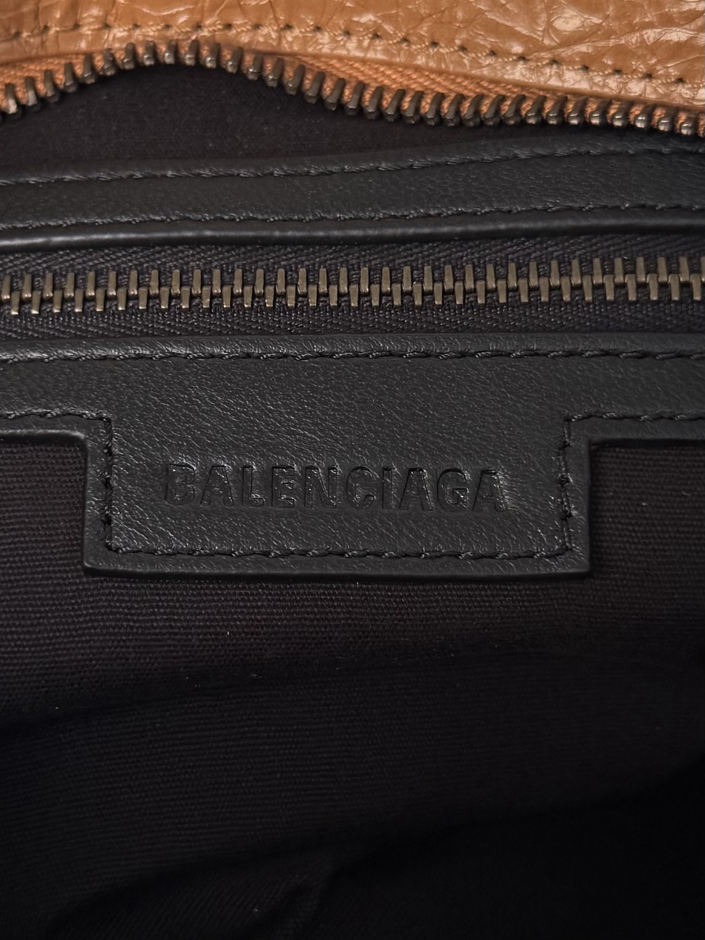  Balenciaga