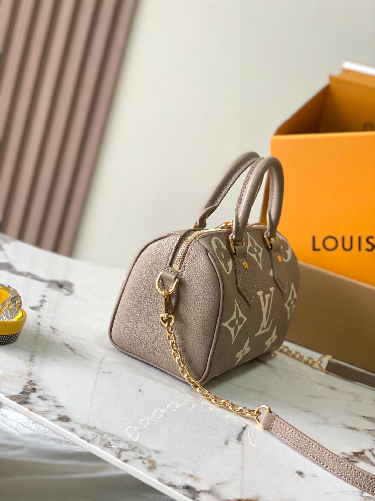 lv
