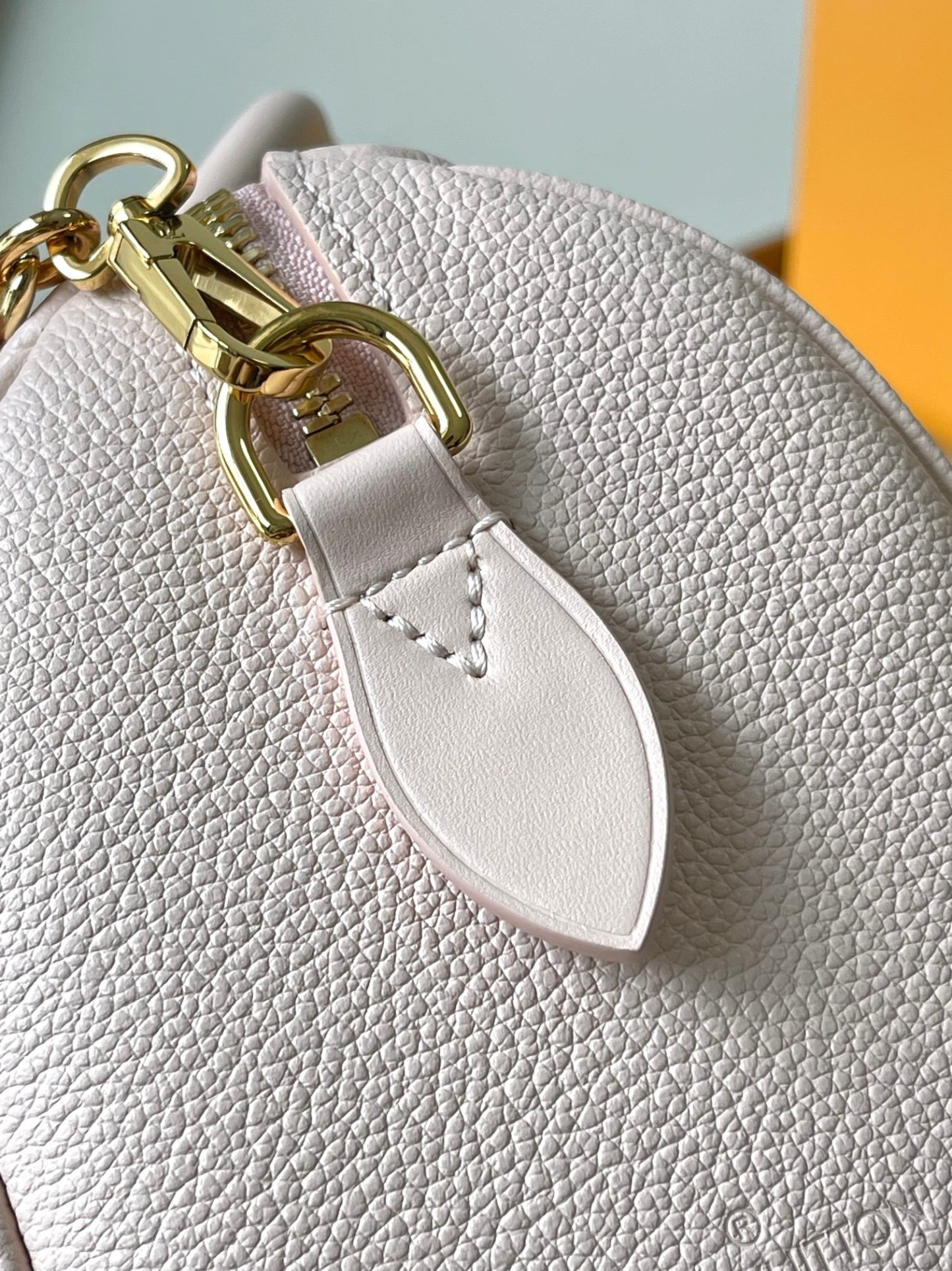 lv