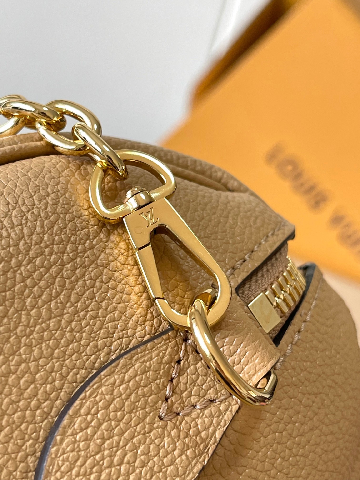 lv