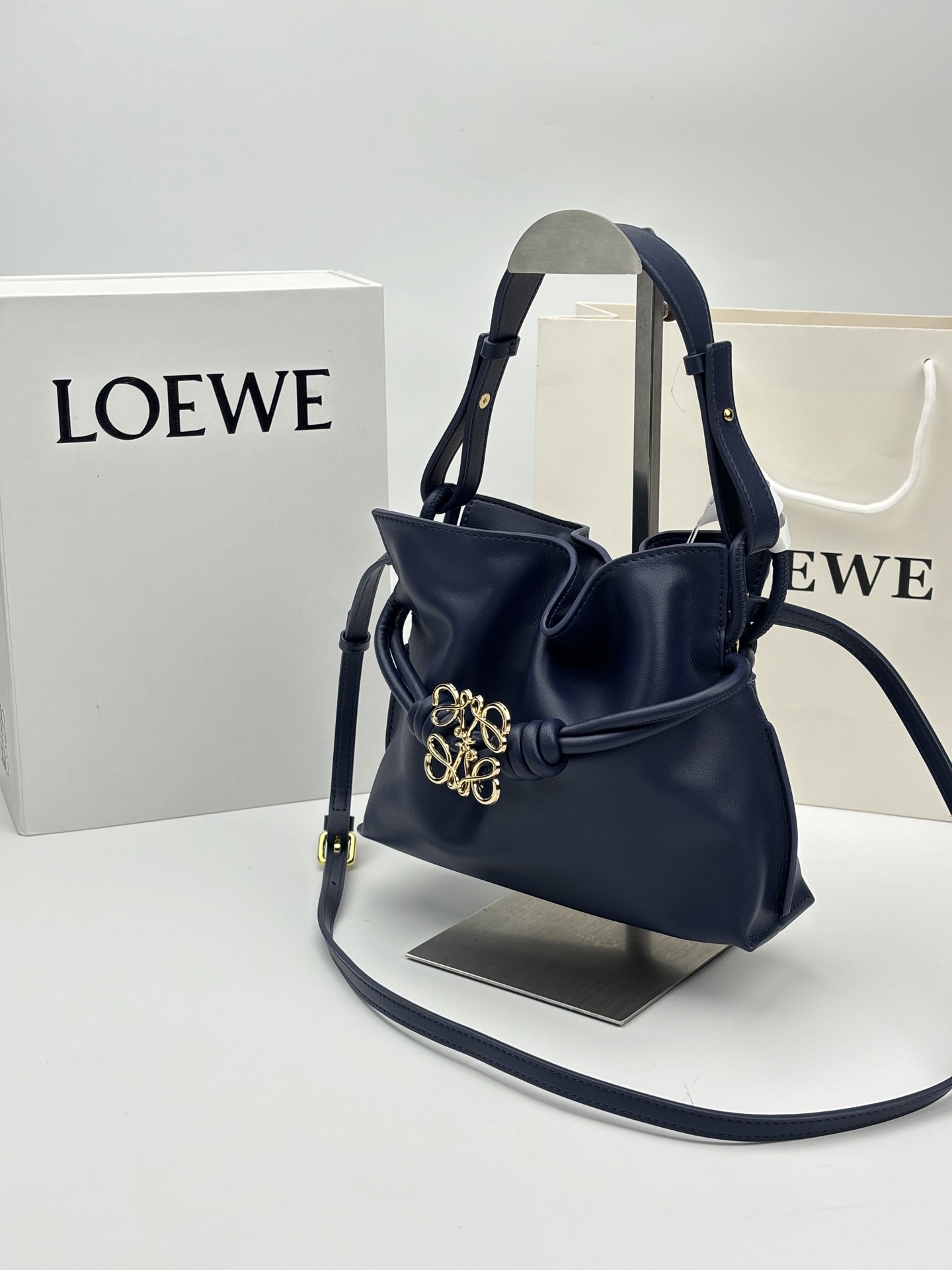 LOEWE