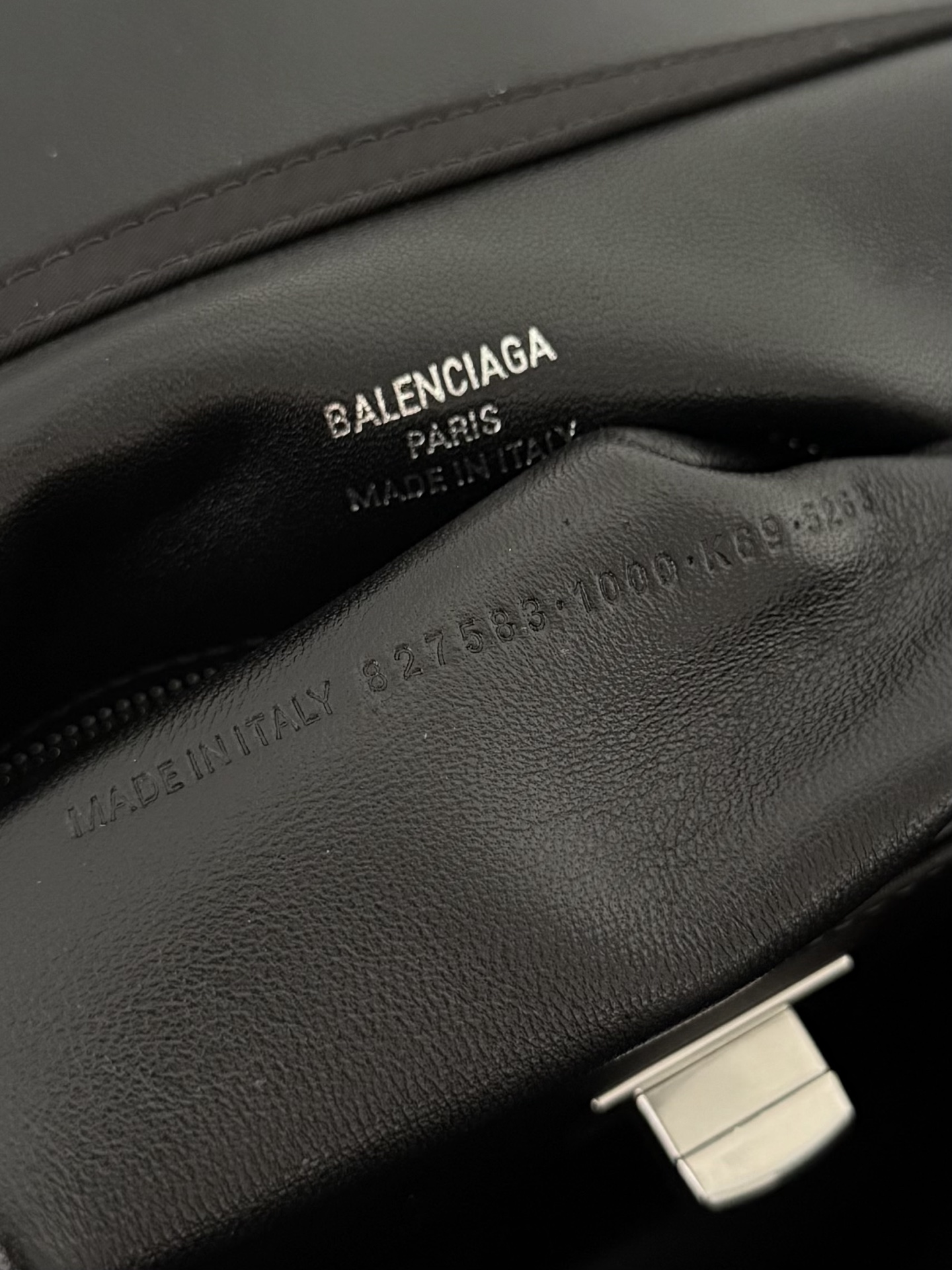  Balenciaga