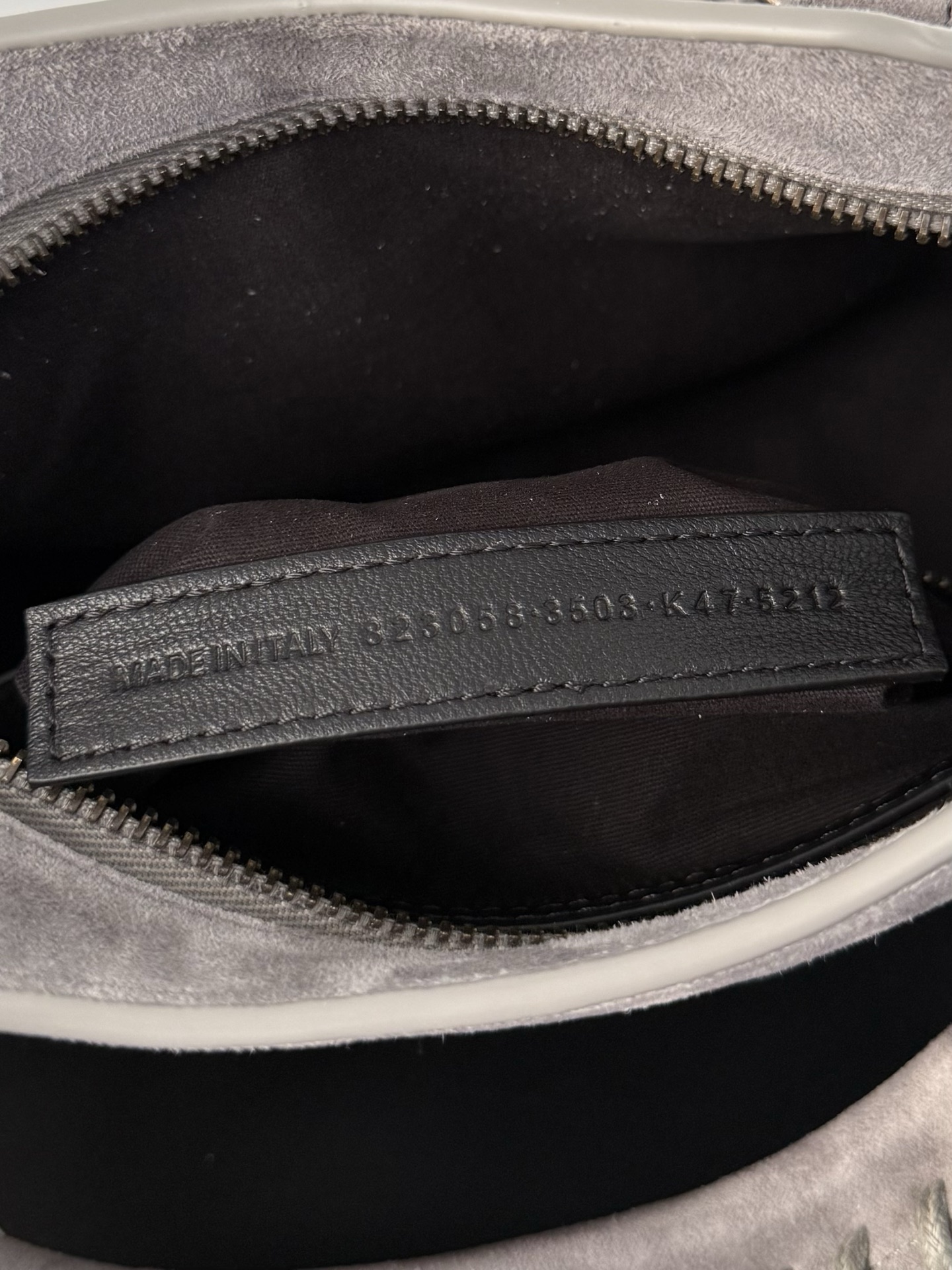  Balenciaga