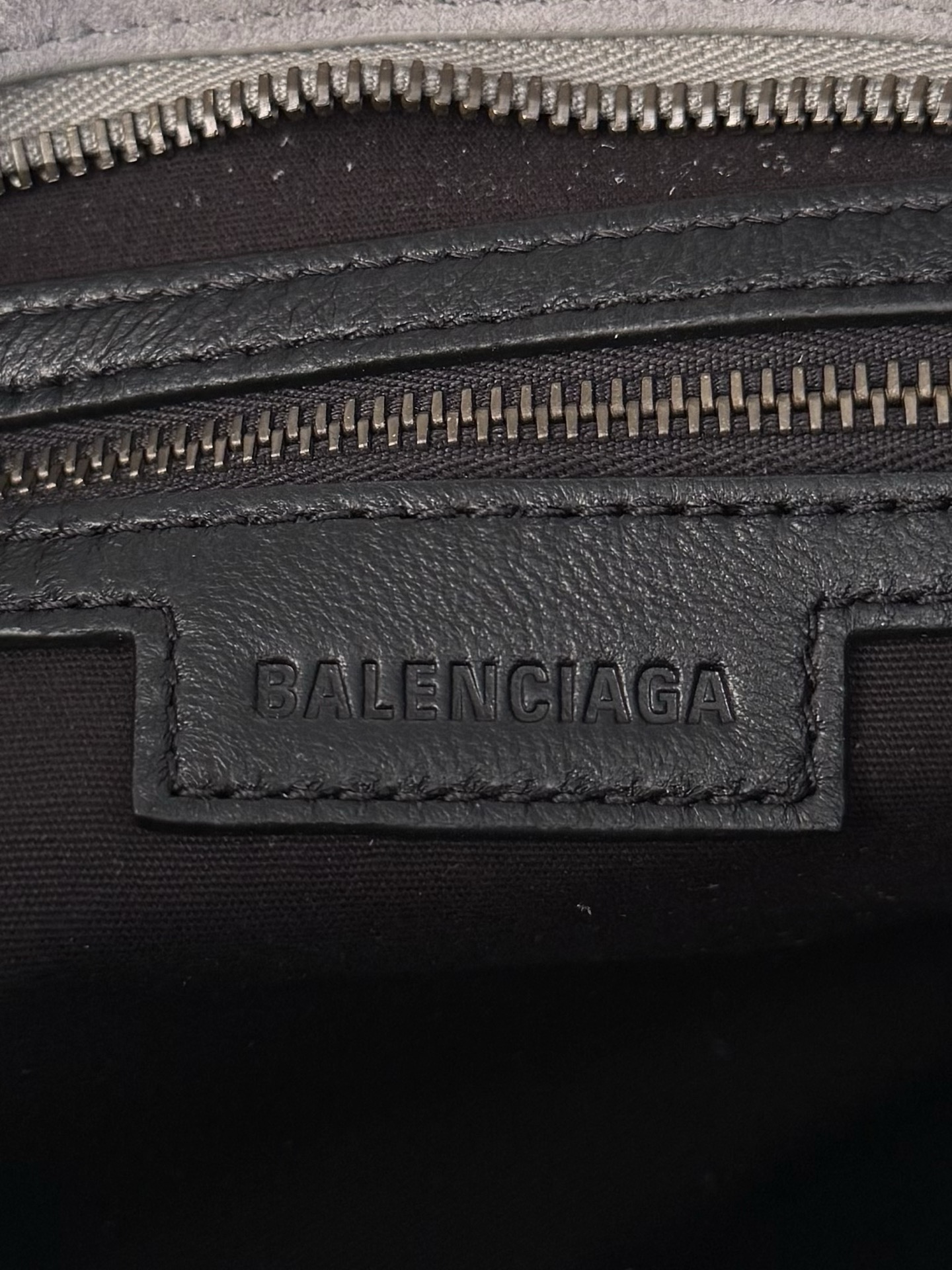  Balenciaga