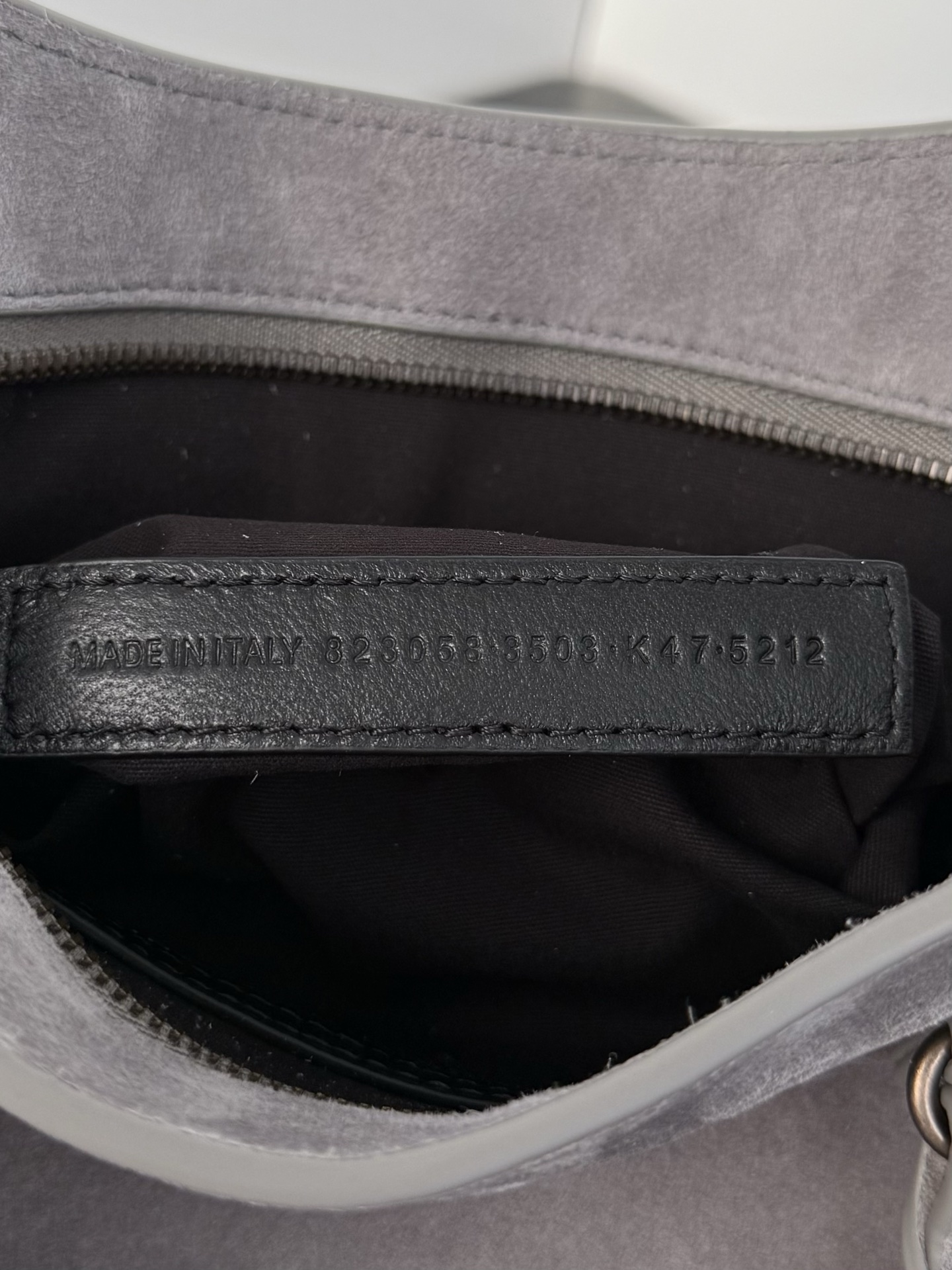 Balenciaga