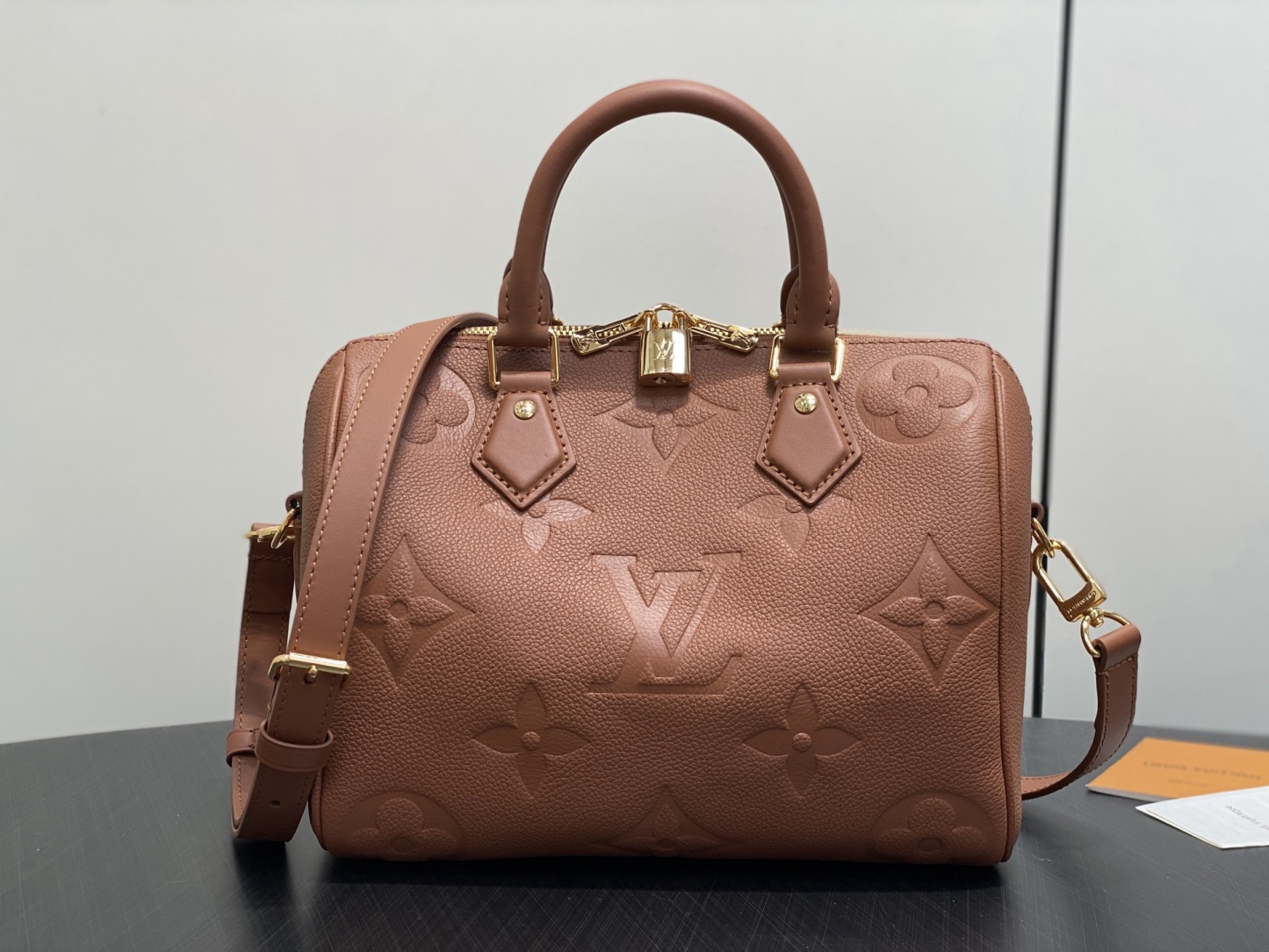 lv