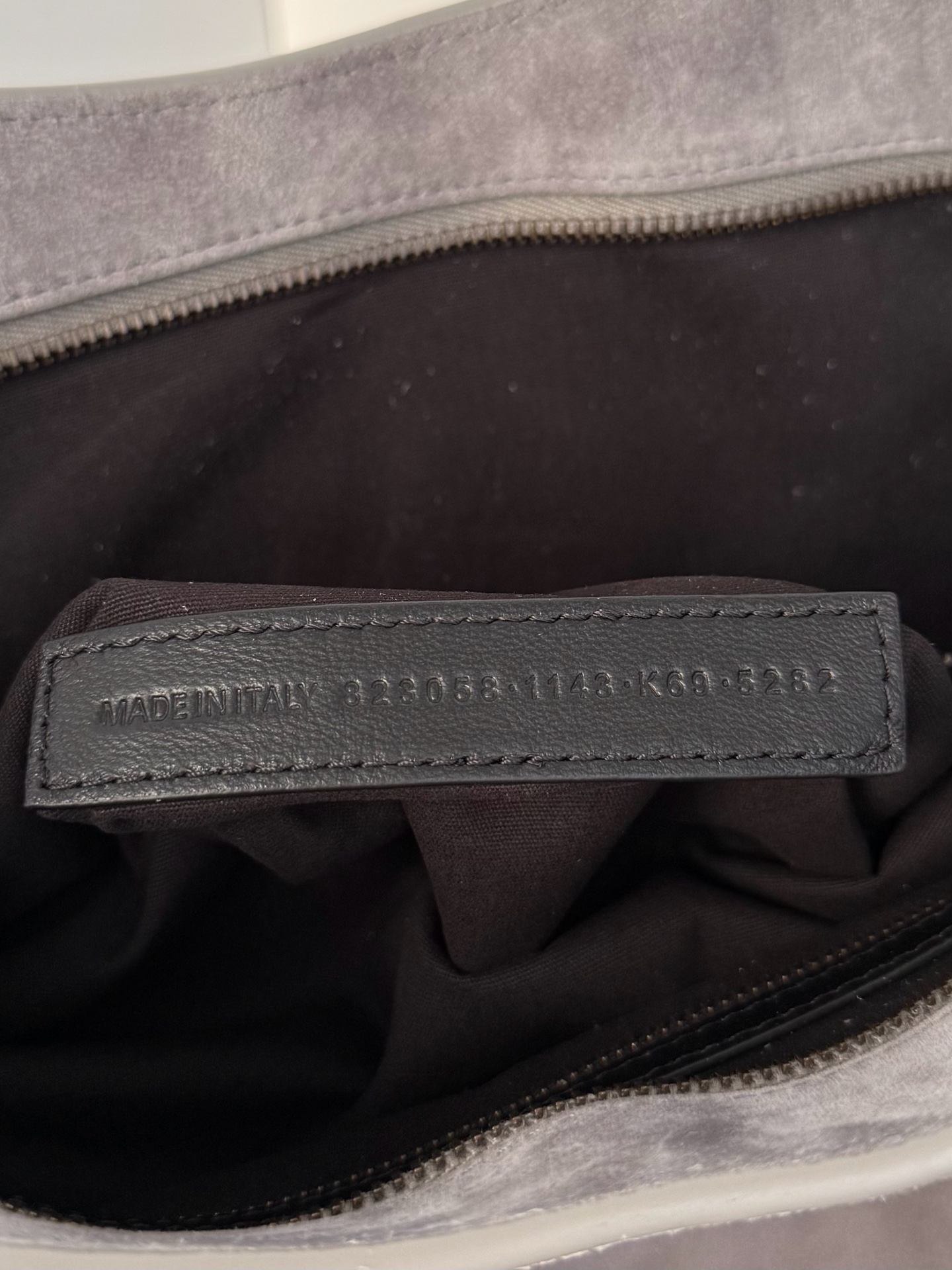  Balenciaga