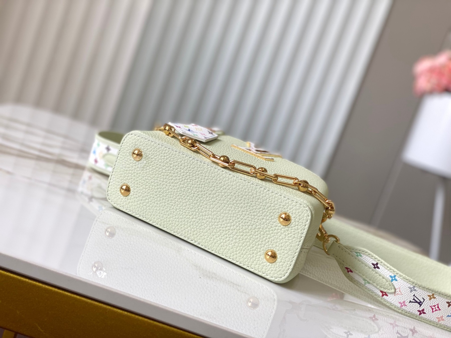 lv