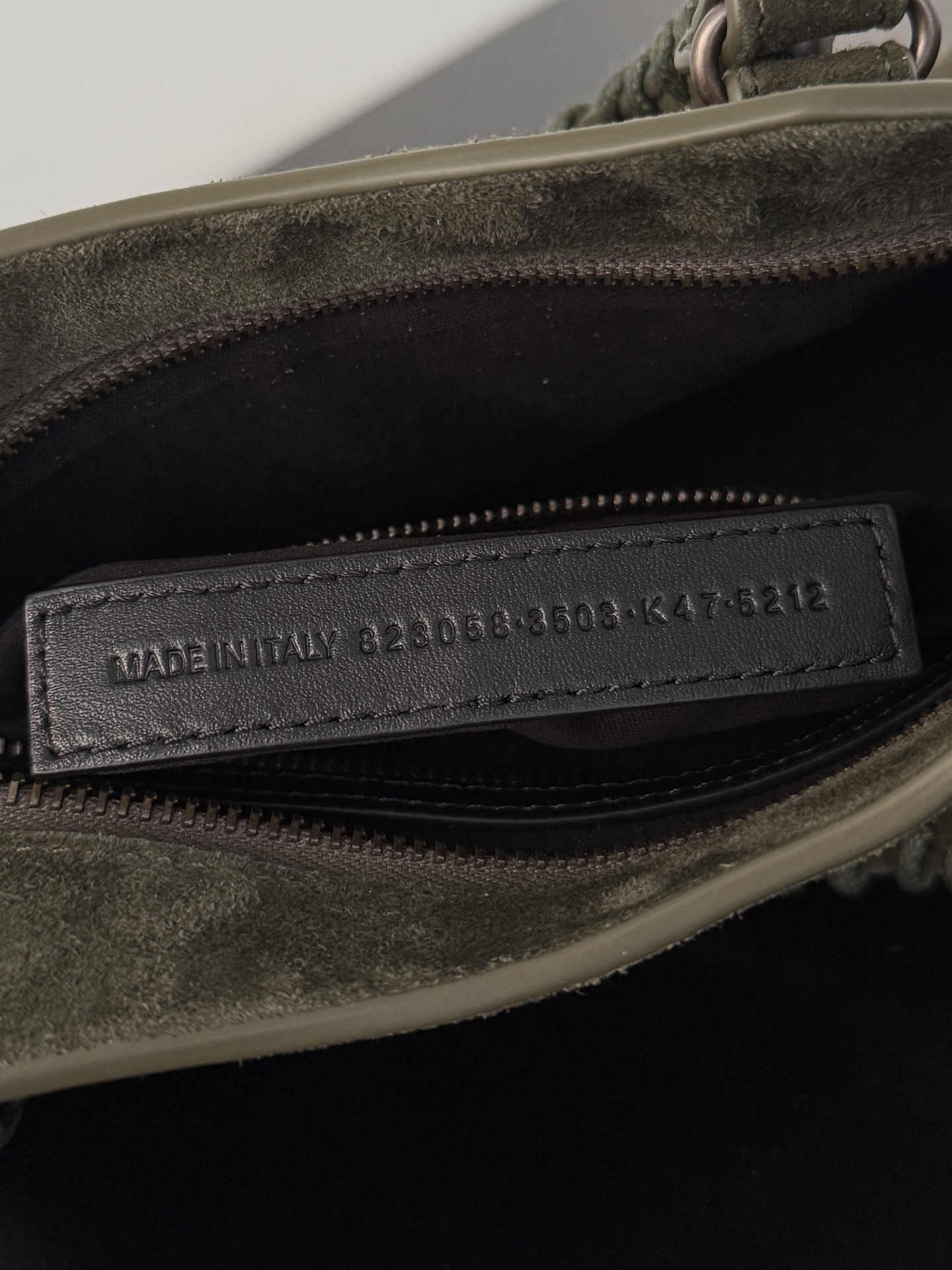  Balenciaga