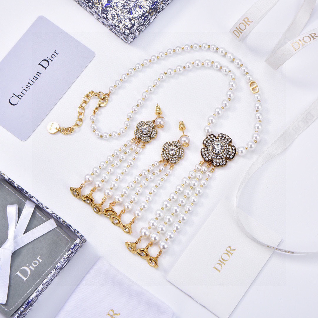 Dior Earrings