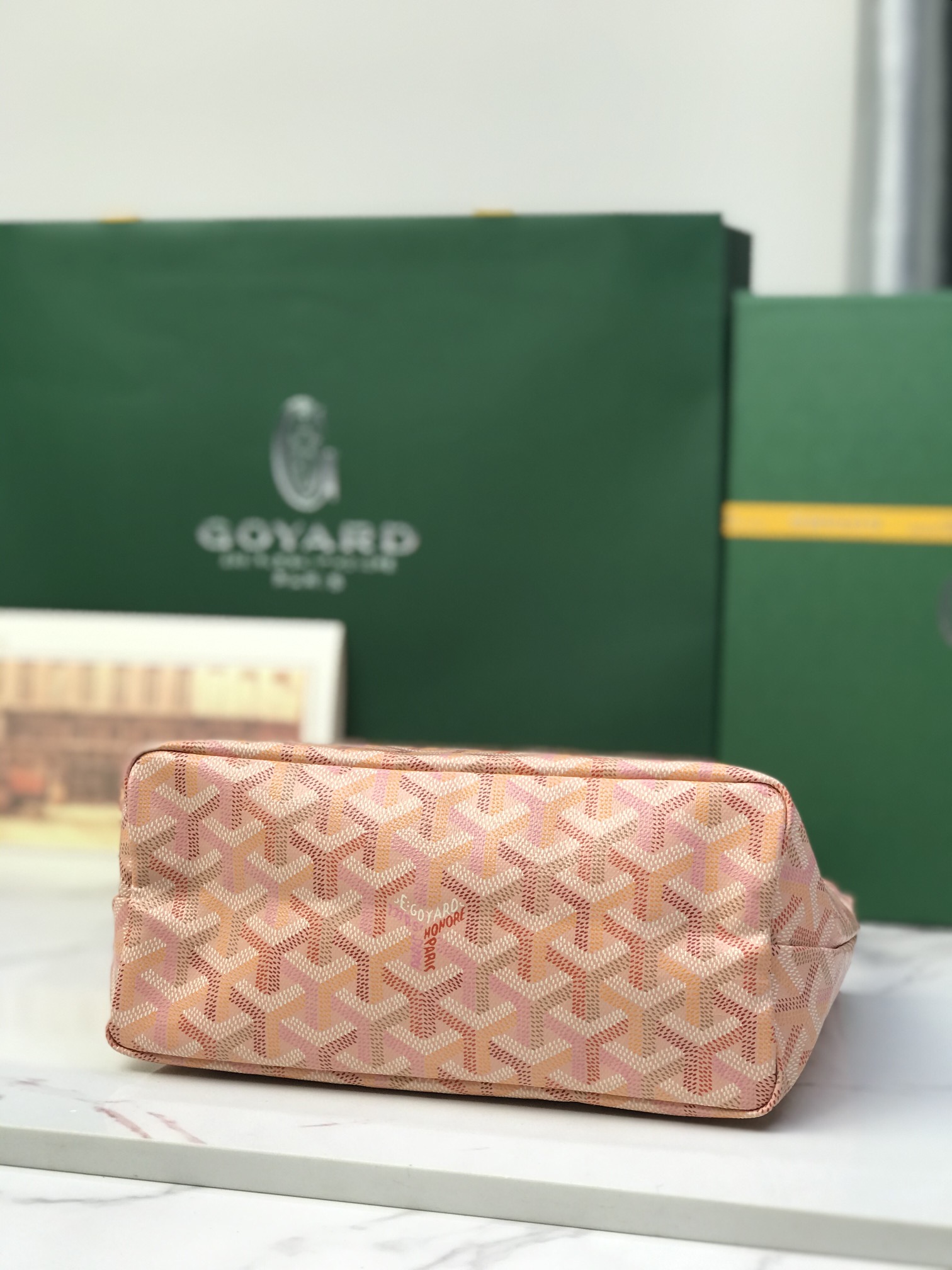    Goyard