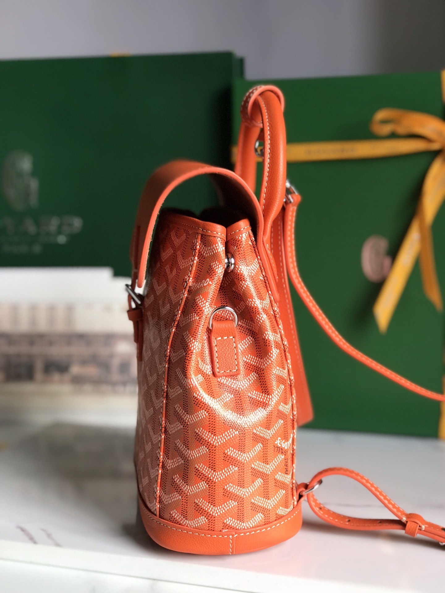    Goyard