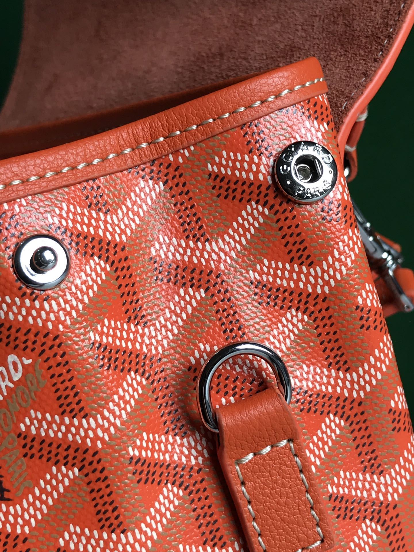    Goyard